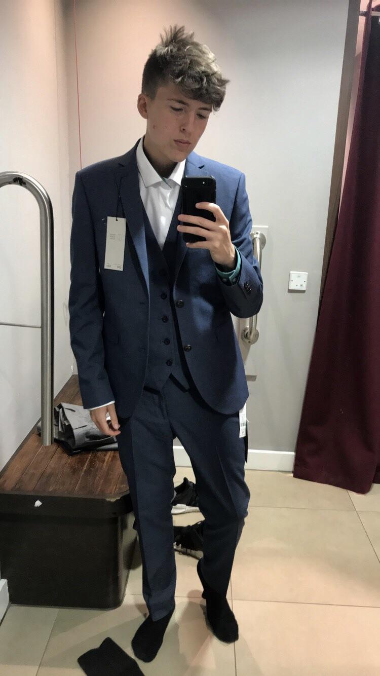 Brought my first proper suit, it’s the smallest size and it’s still too