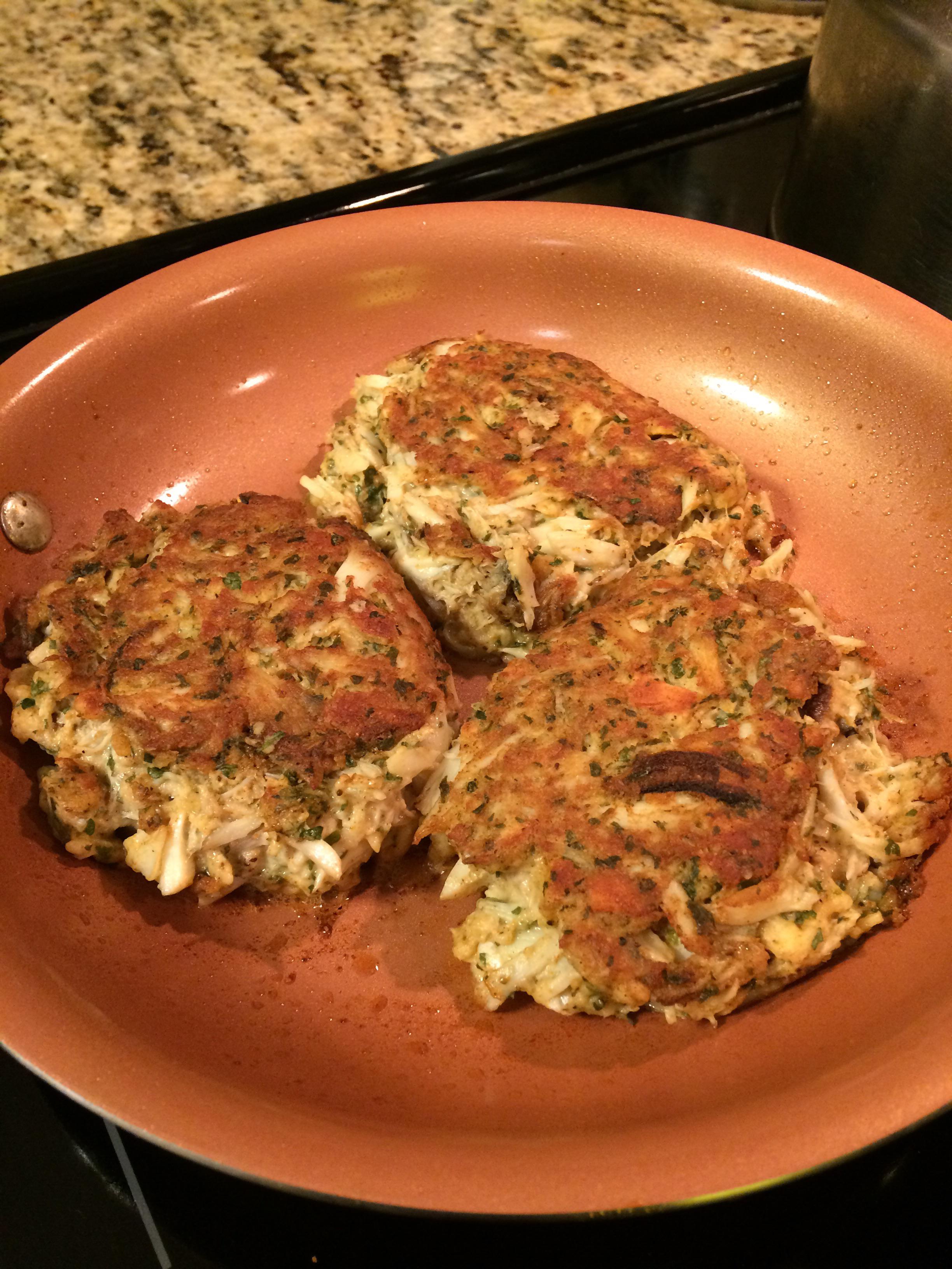 [Homemade] Crab cakes r/food