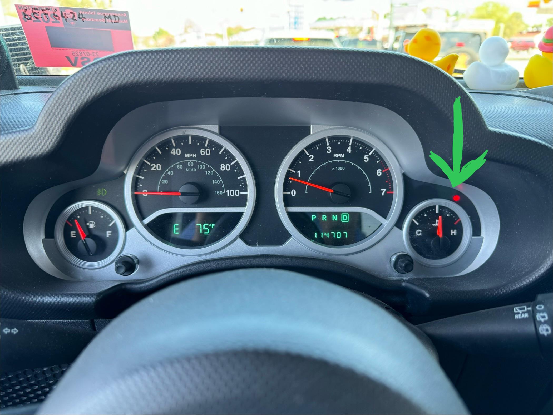 Antitheft light starts flashing while driving, any ideas why? r/Jeep
