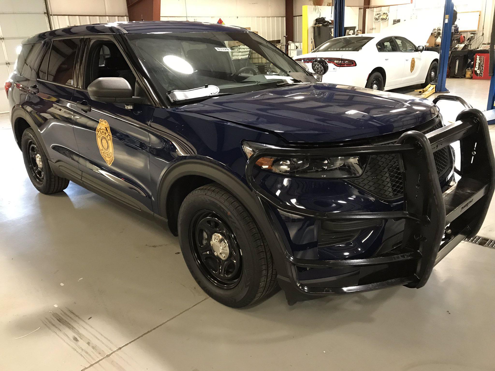 Classic Design O.P.P. Dodge Charger Ontario, Canada PoliceCars