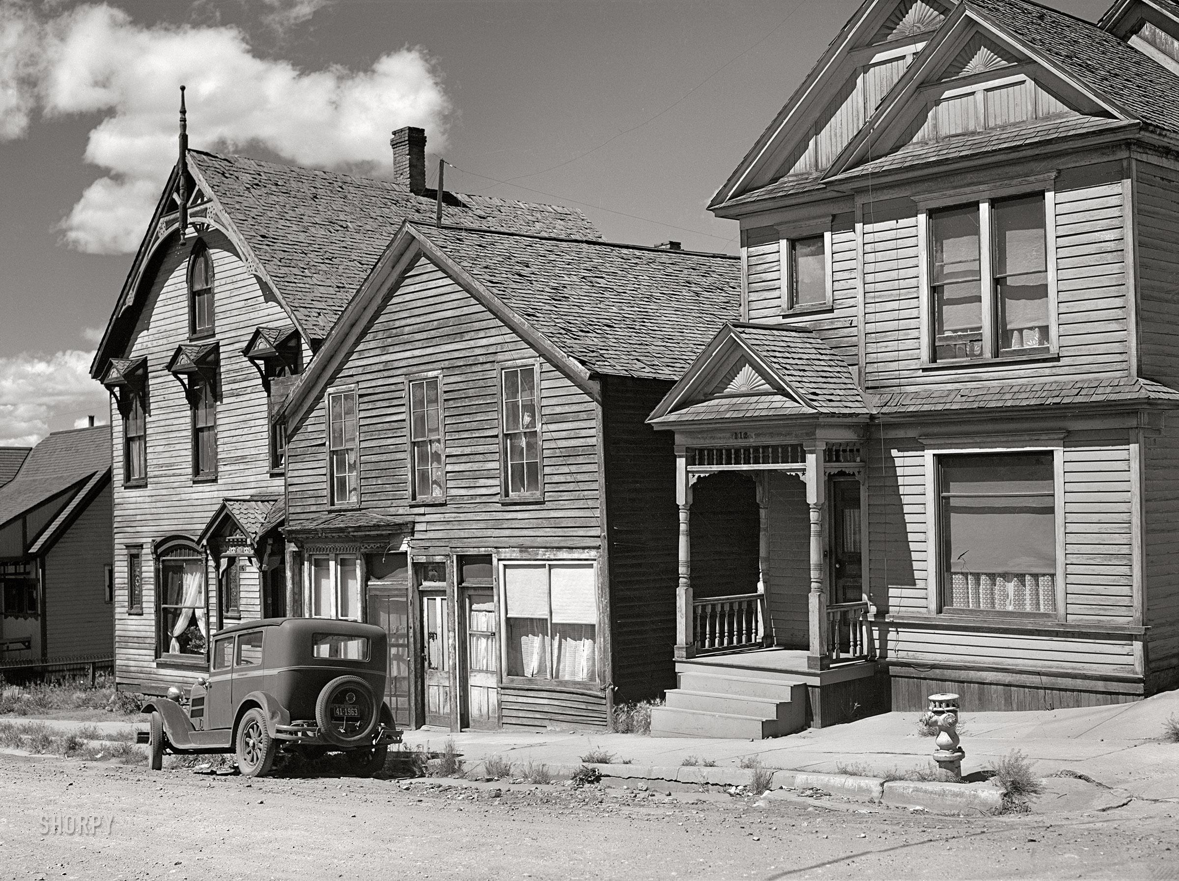 Houses in old mining town of Leadville, Colorado. September, 1941. r