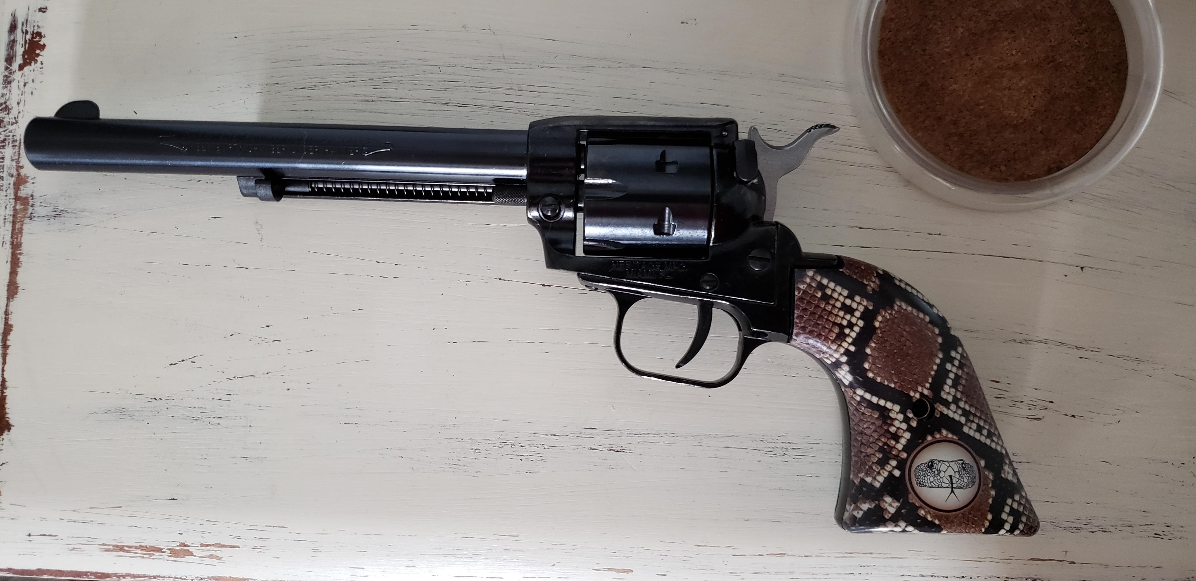 My 1st revolver. Heritage Rough Rider 22lr r/Revolvers