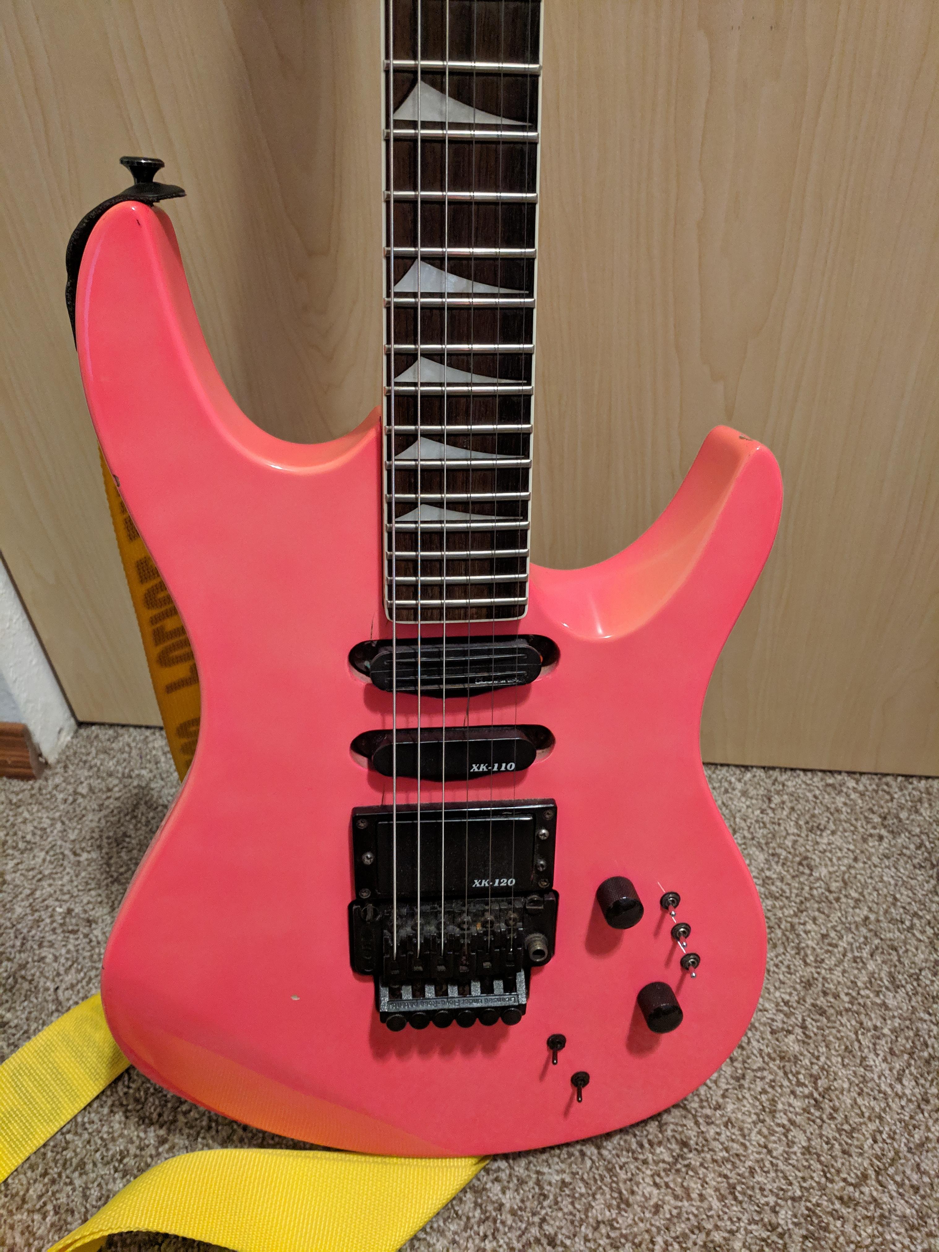 GTX-33 Sustaniac : r/guitars