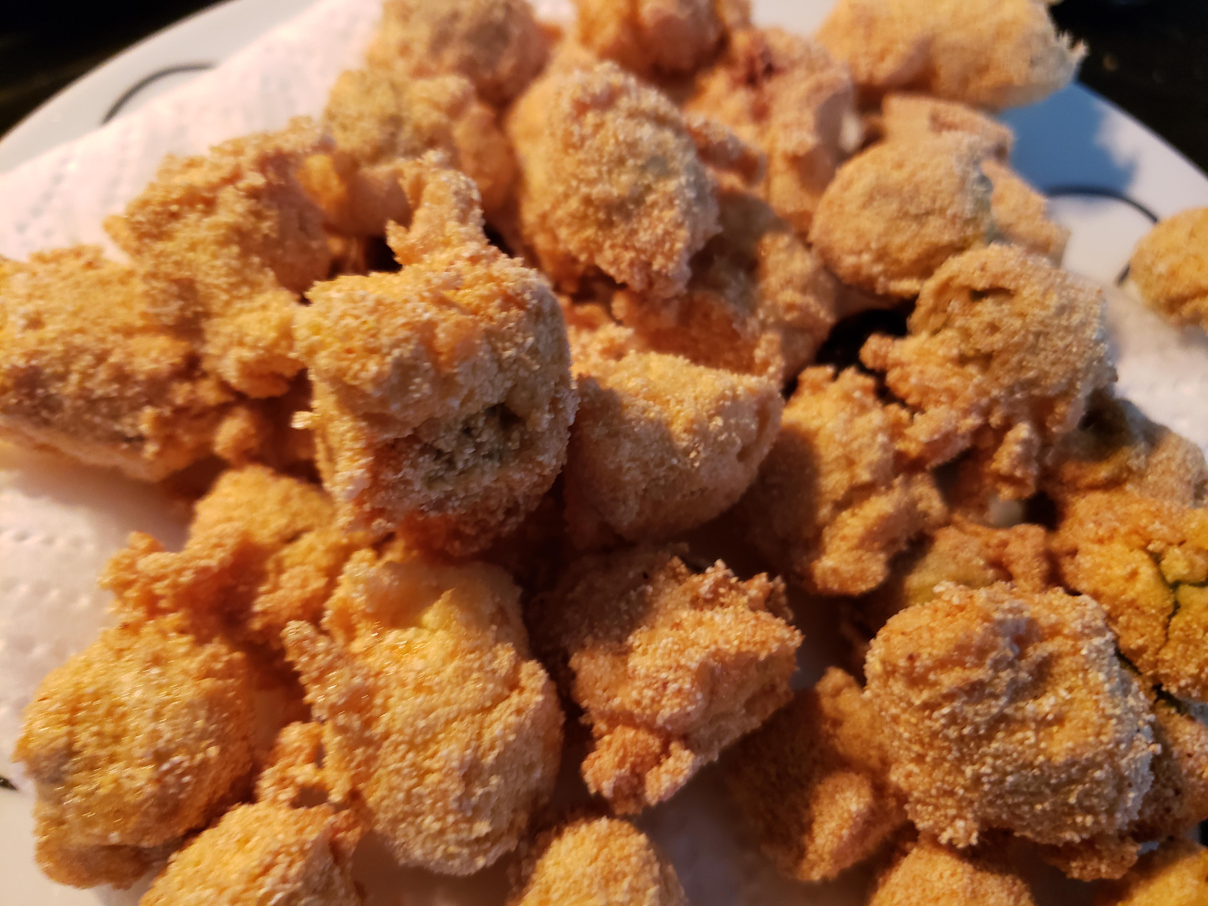 [Homemade] Fried green cherry tomatoes, turned out well. r/food