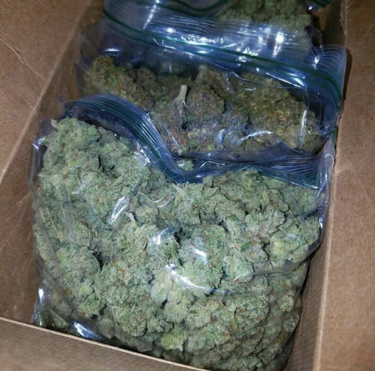 New pack in let’s see what it’s like 🔥 r/weed