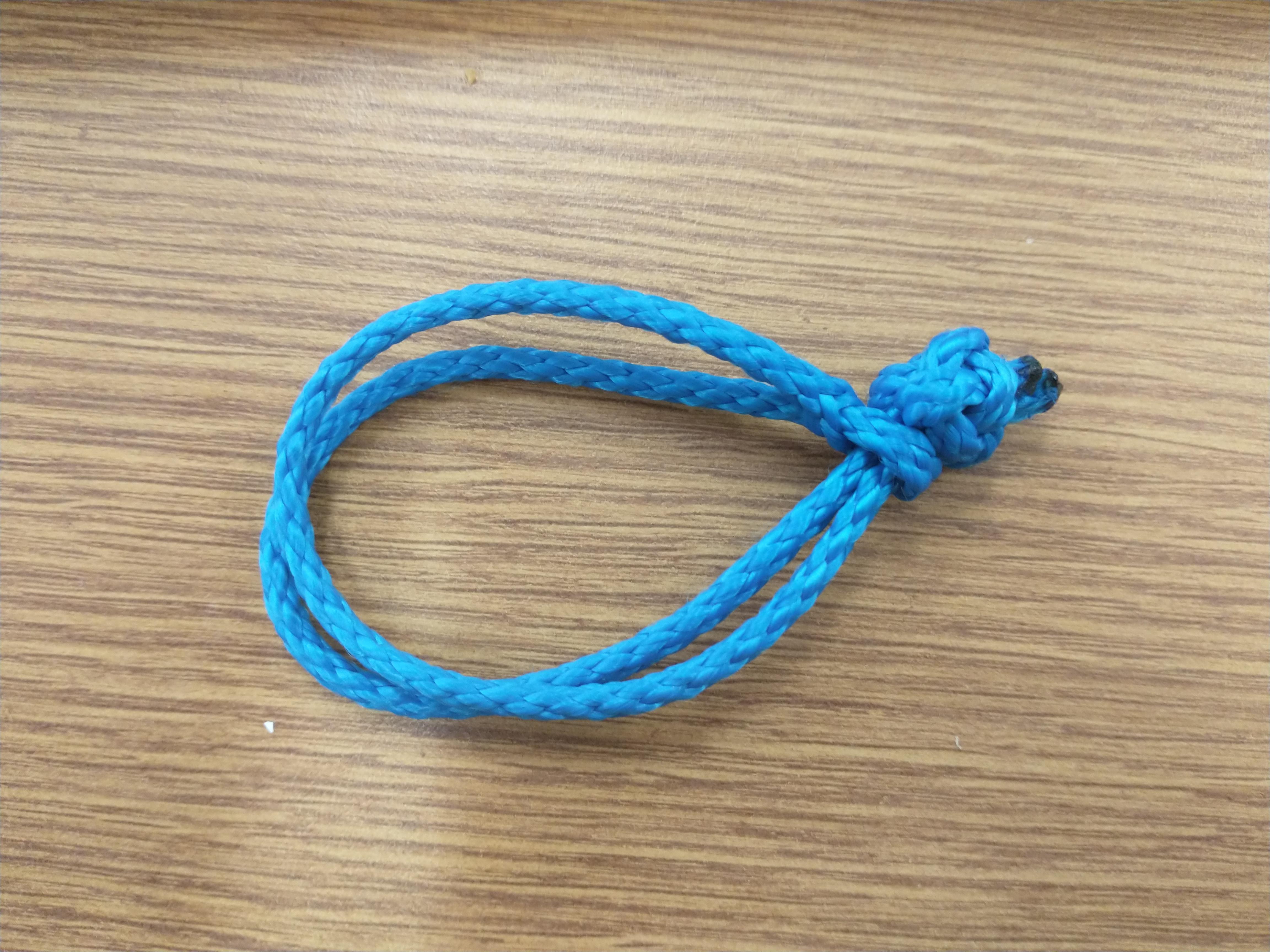 Soft shackles are a great alternative to clips/carabiners! r/myog