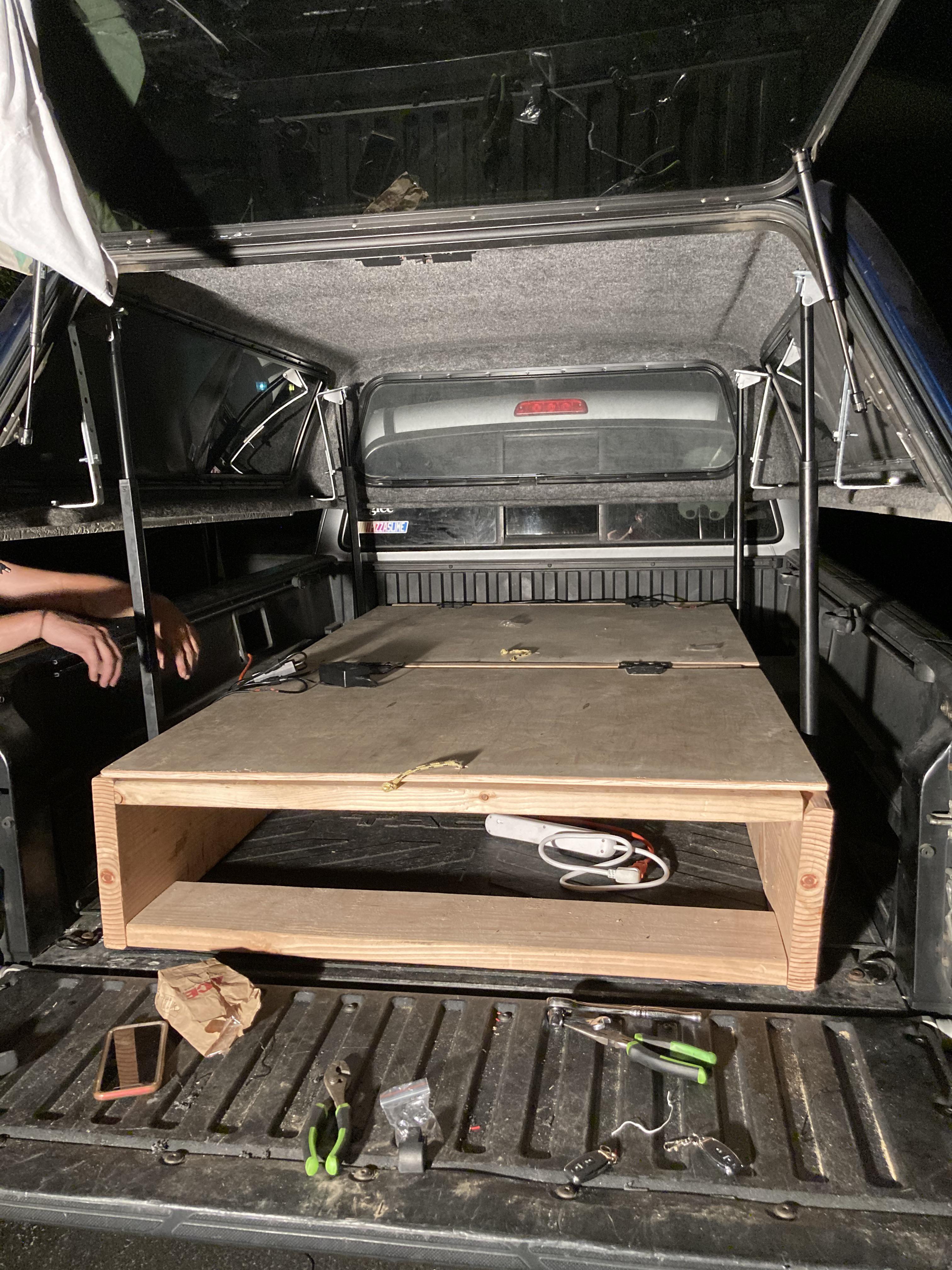 Building DIY topper lift r/TruckCampers