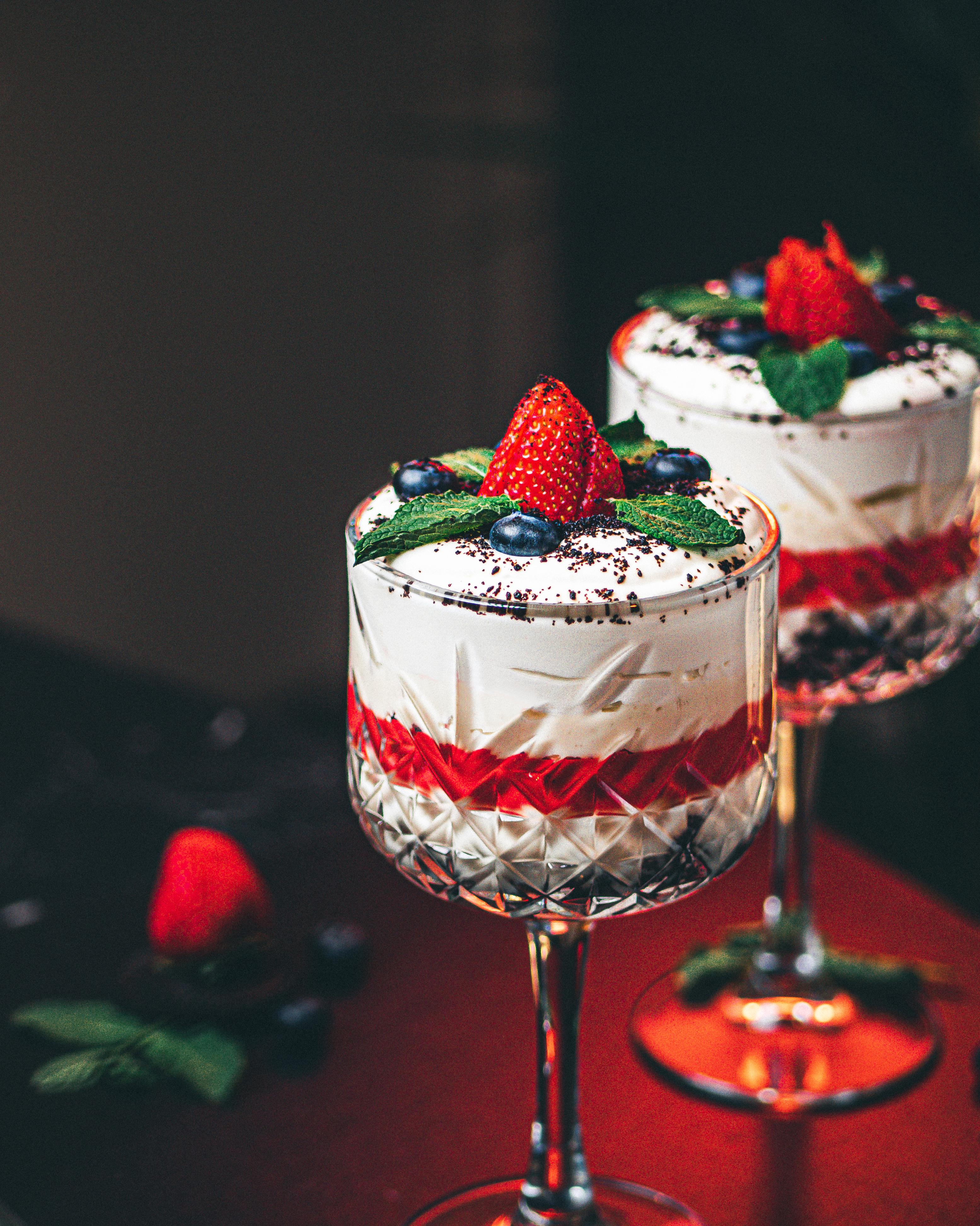 Oreo Cheesecake in a Glass [2829x3535] Recipe in the Comments r