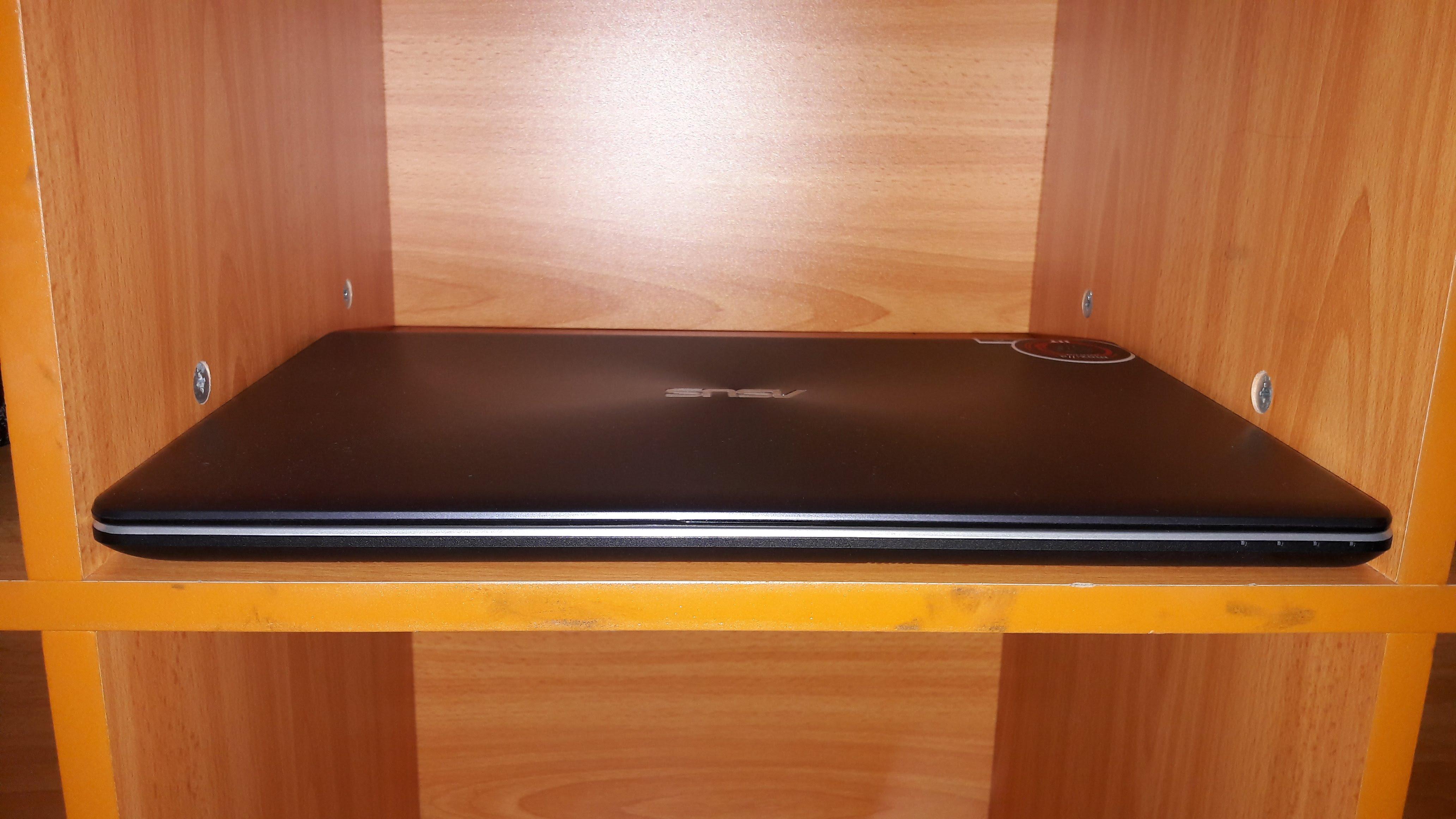 This laptop in this shelf r/Perfectfit