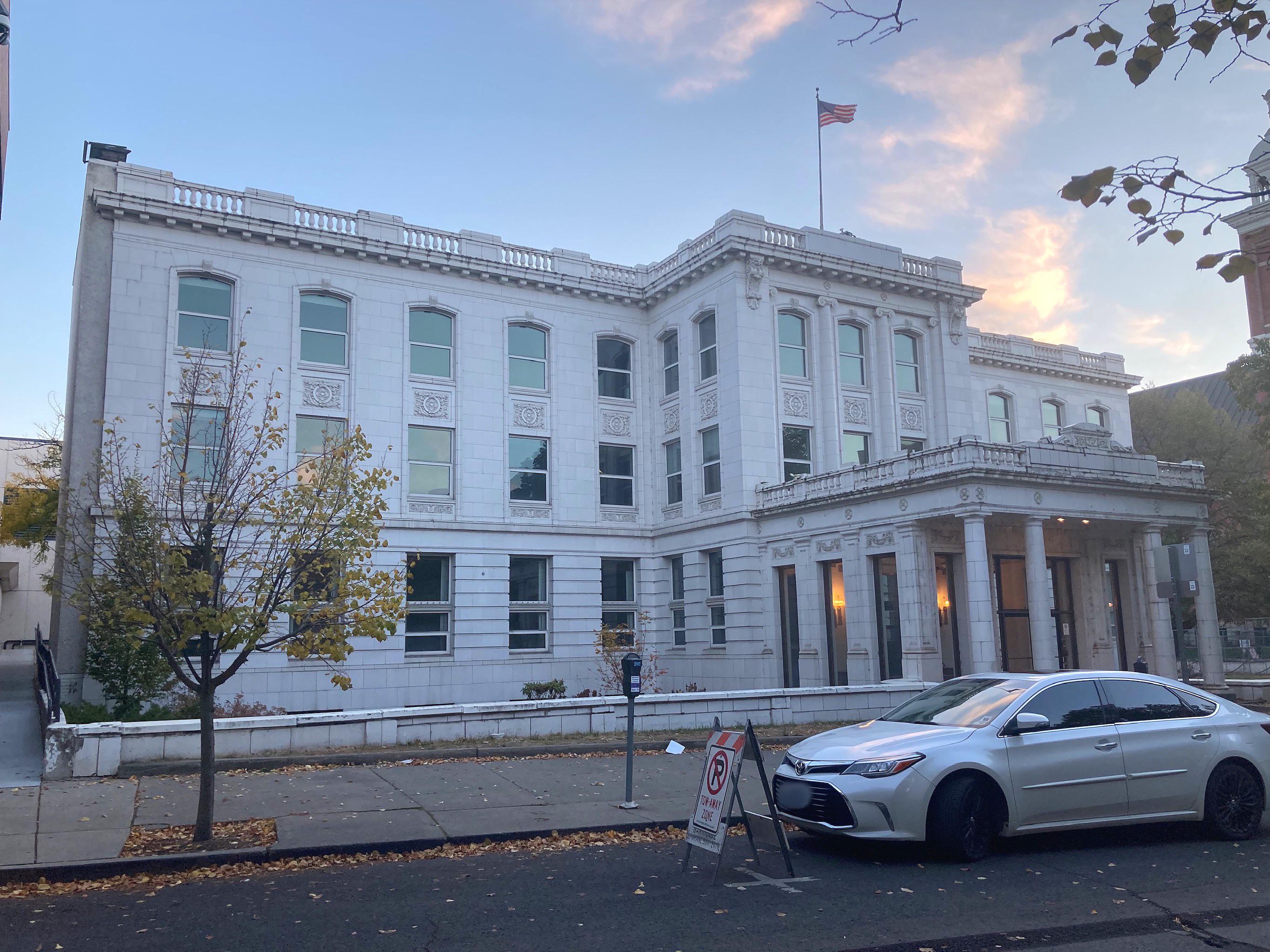 Set to be Demolished Chancery Building Built in 1910 and Remodeled in