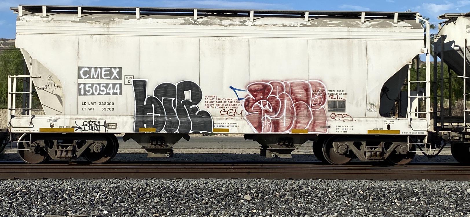 Any ideas? Bubble letters baffle. r/traingraf