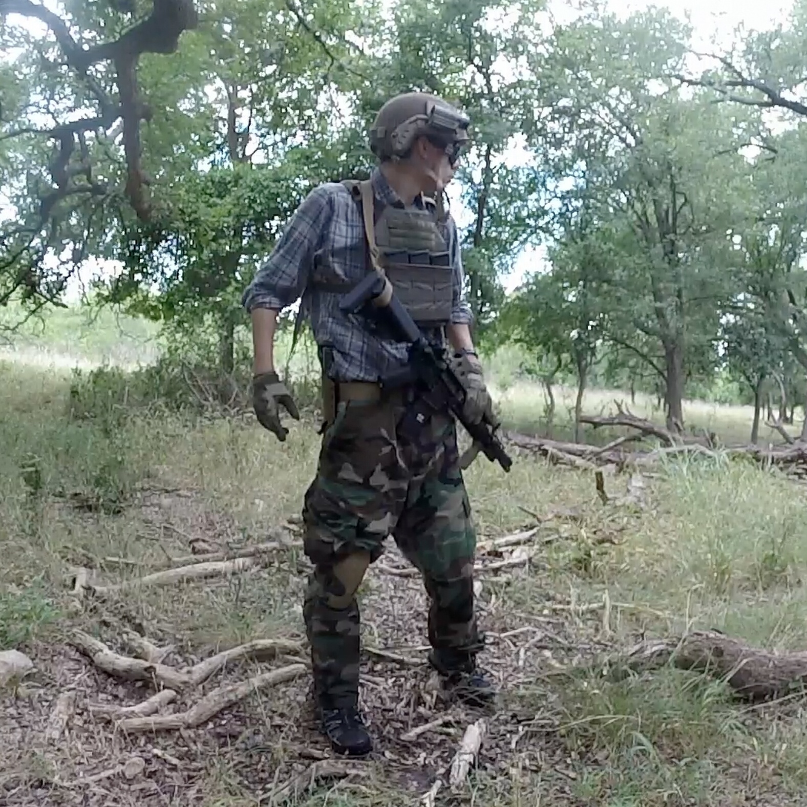 Ranger Green, plaid, and woodland is the best combo r/airsoft