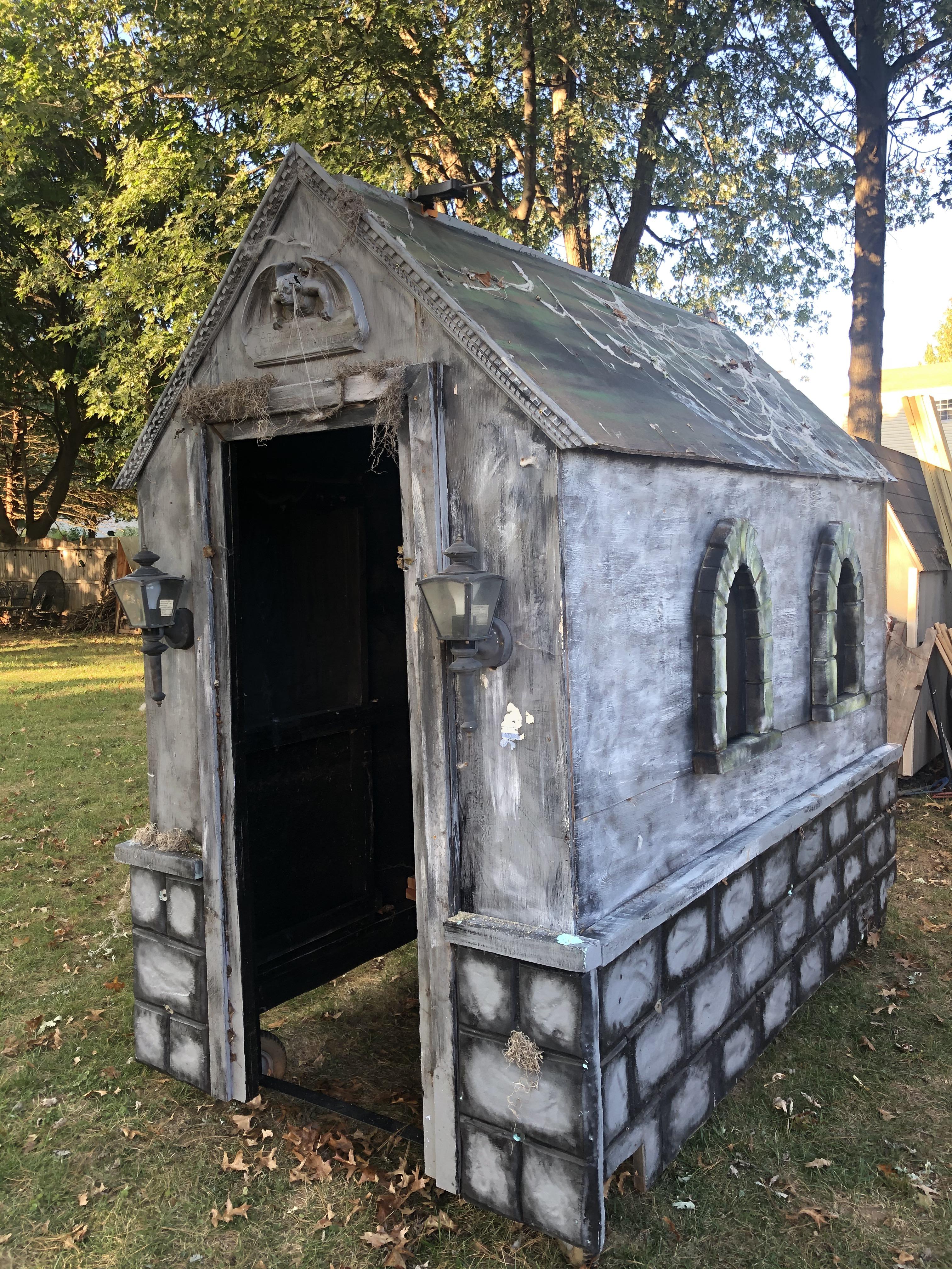 How to build a halloween mausoleum gail's blog