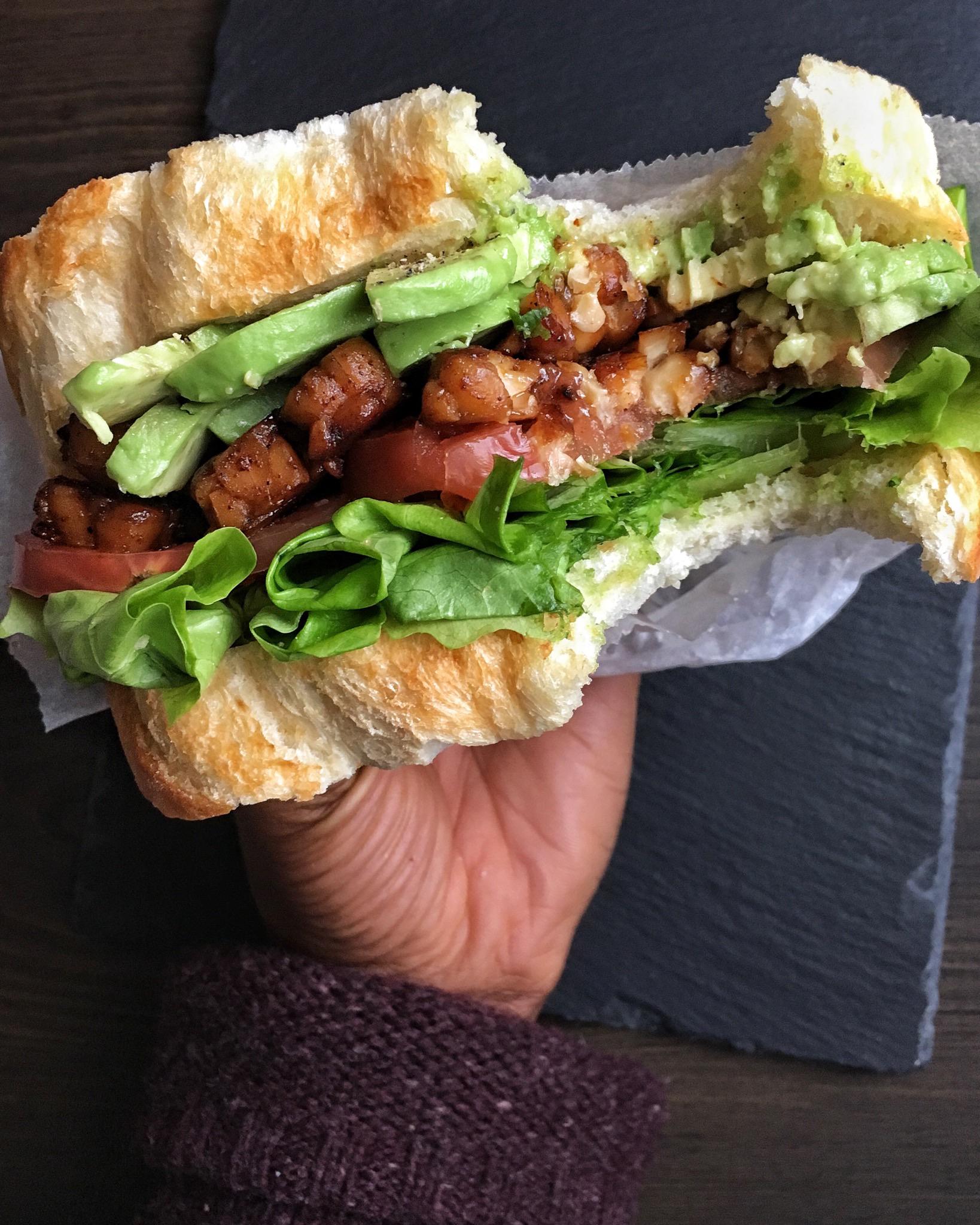 Vegan BLTA (Bacon, lettuce, tomato, avocado sandwich) with Tempeh Bacon