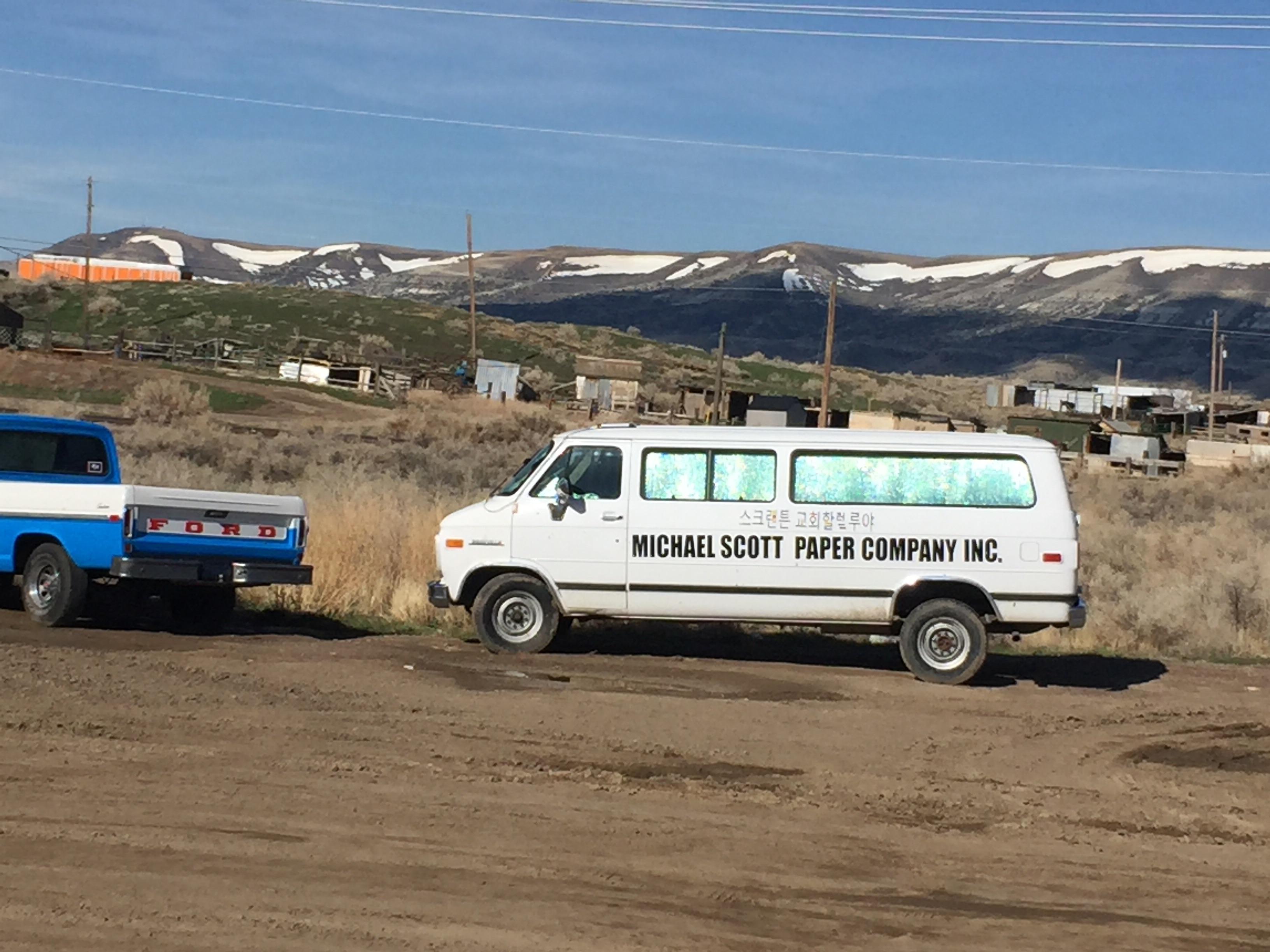 Spotted a van in Wyoming... r/DunderMifflin