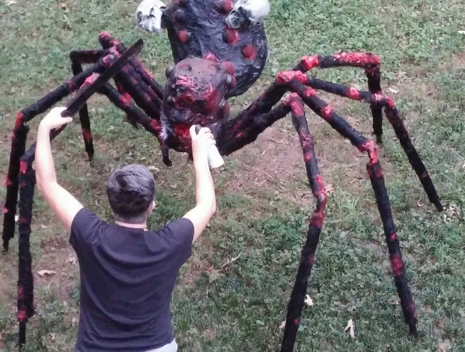 [encounter] you open the front door of your house to see a man fighting