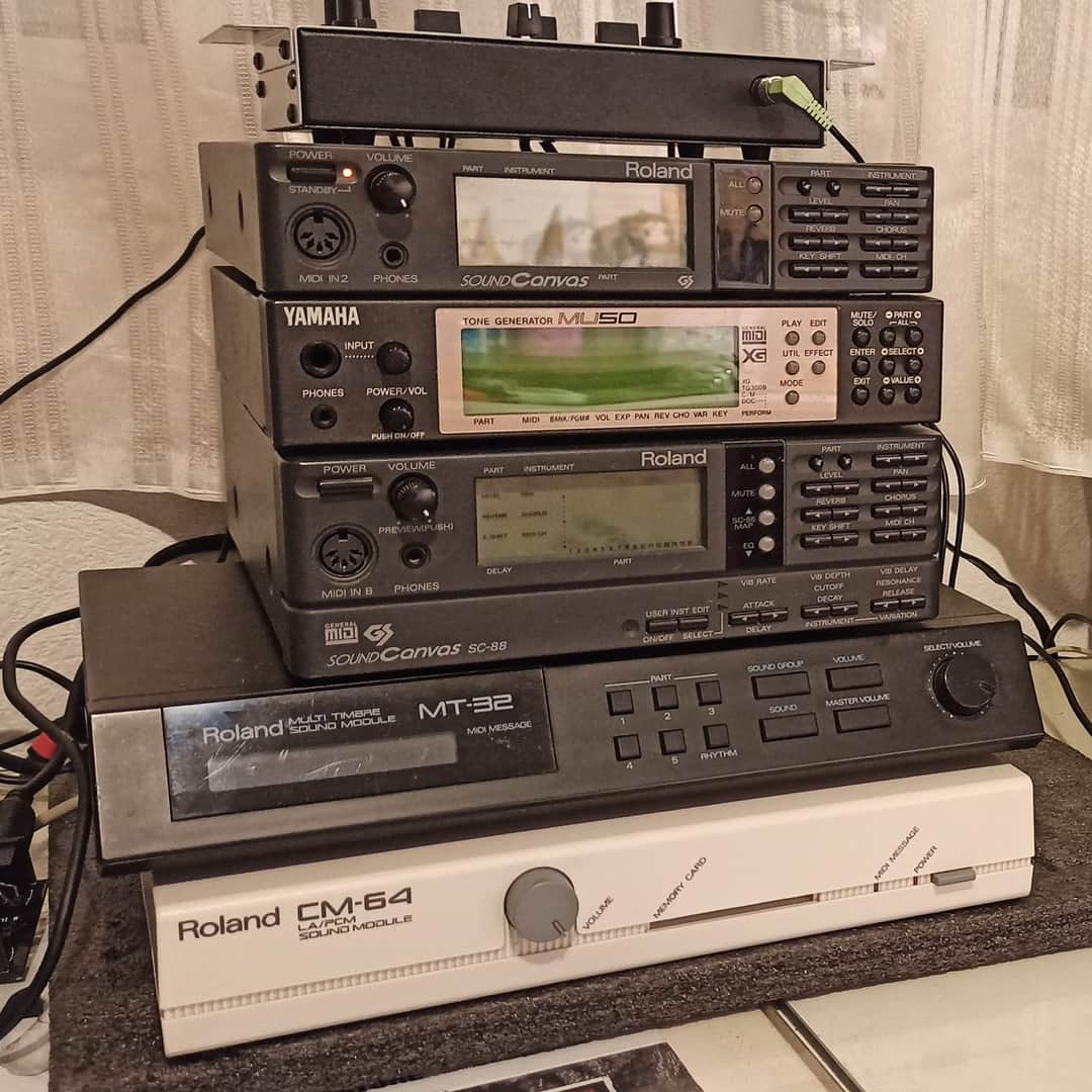 My Midi Tower, from top Roland Sound Canvas SC55 Mark I, Yamaha MU50