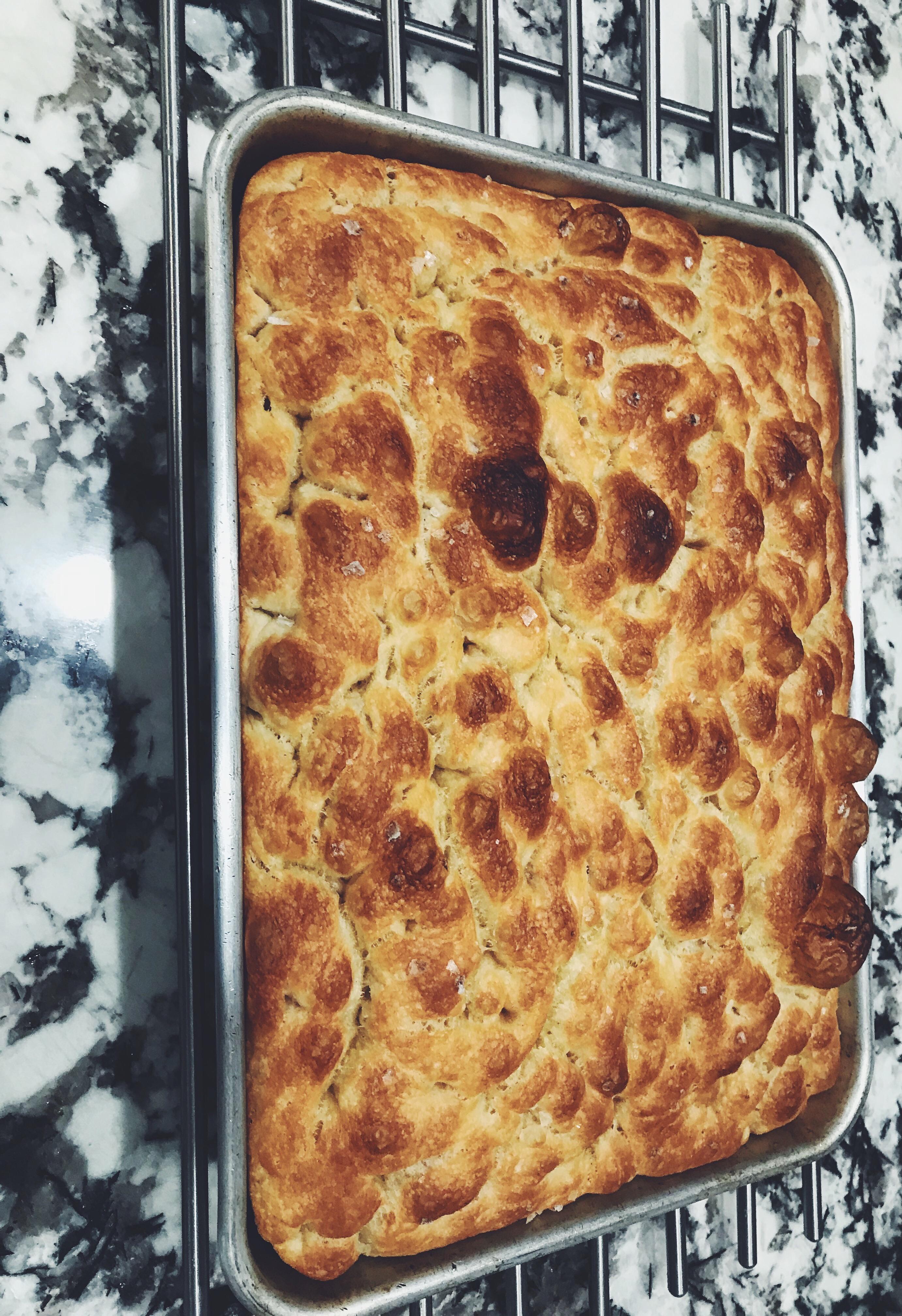 THE FOCACCIA WAS DELICIOUS AND SOO EASY TO MAKE r/bon_appetit