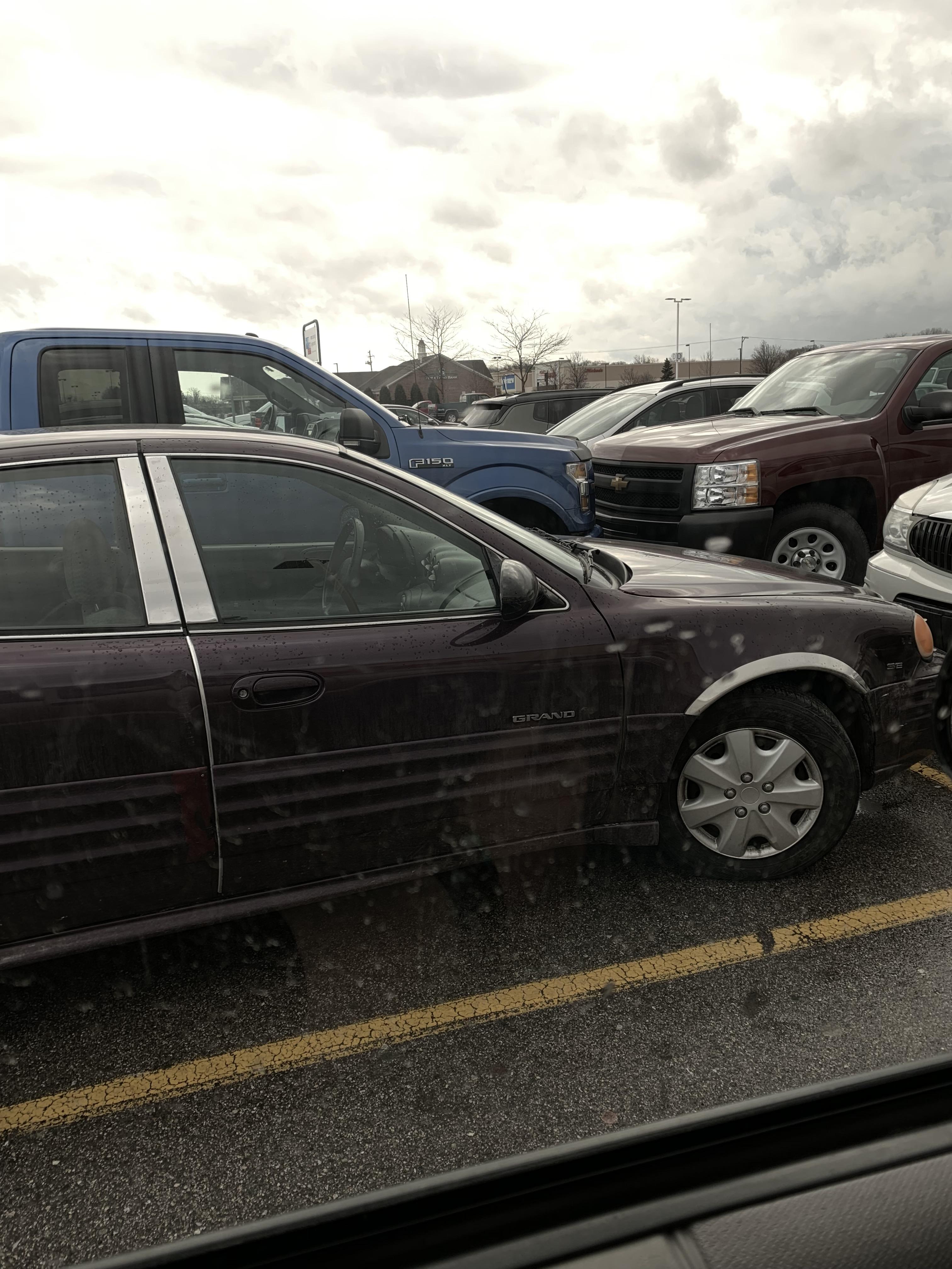 Spotted in Saginaw, MI r/Shitty_Car_Mods