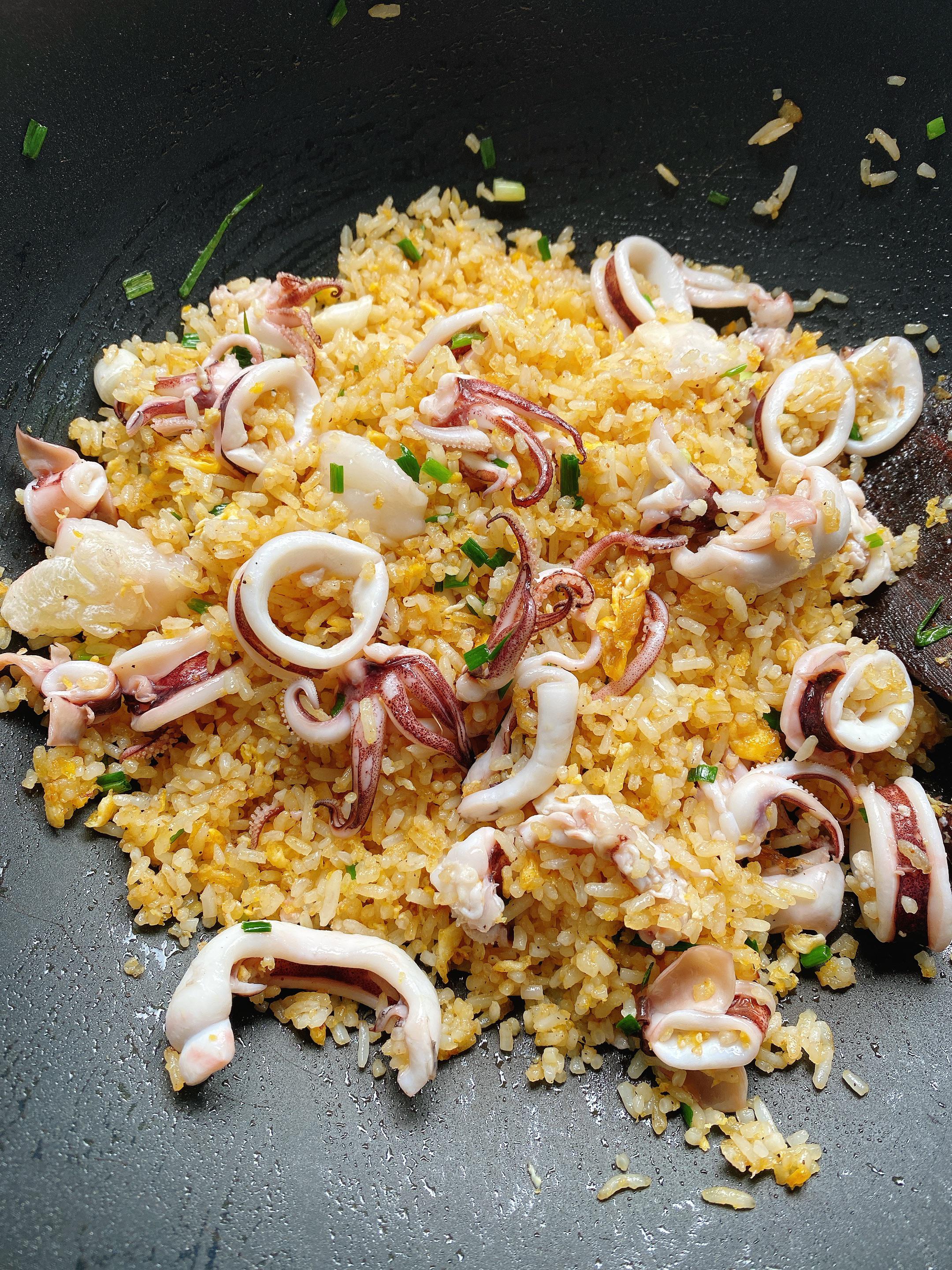 [Homemade] Squid Fried Rice r/food