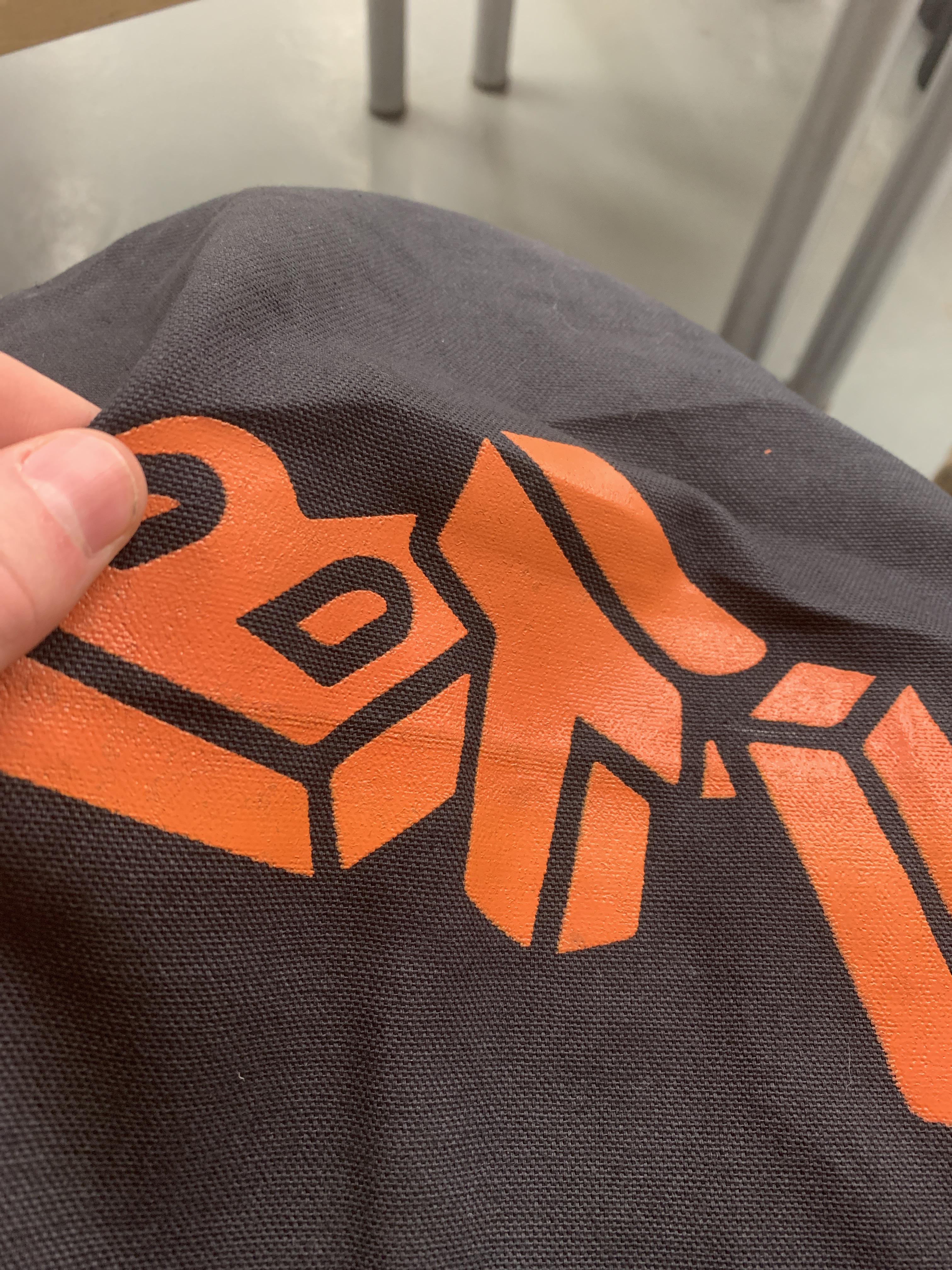 Can anyone tell me what screen printing ink was used for this print r