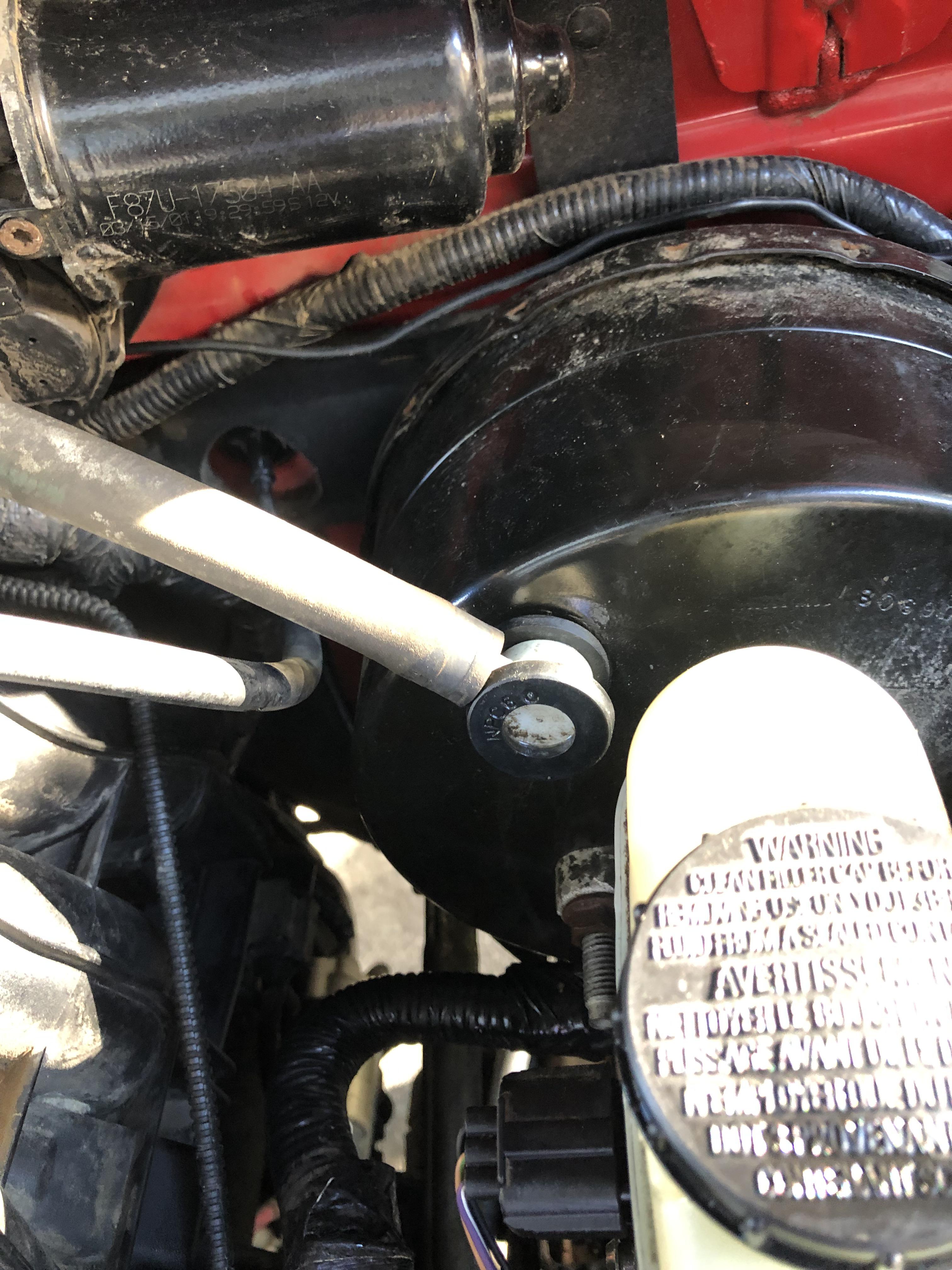 What is that tip connecting from the vacuum hose to the brake booster