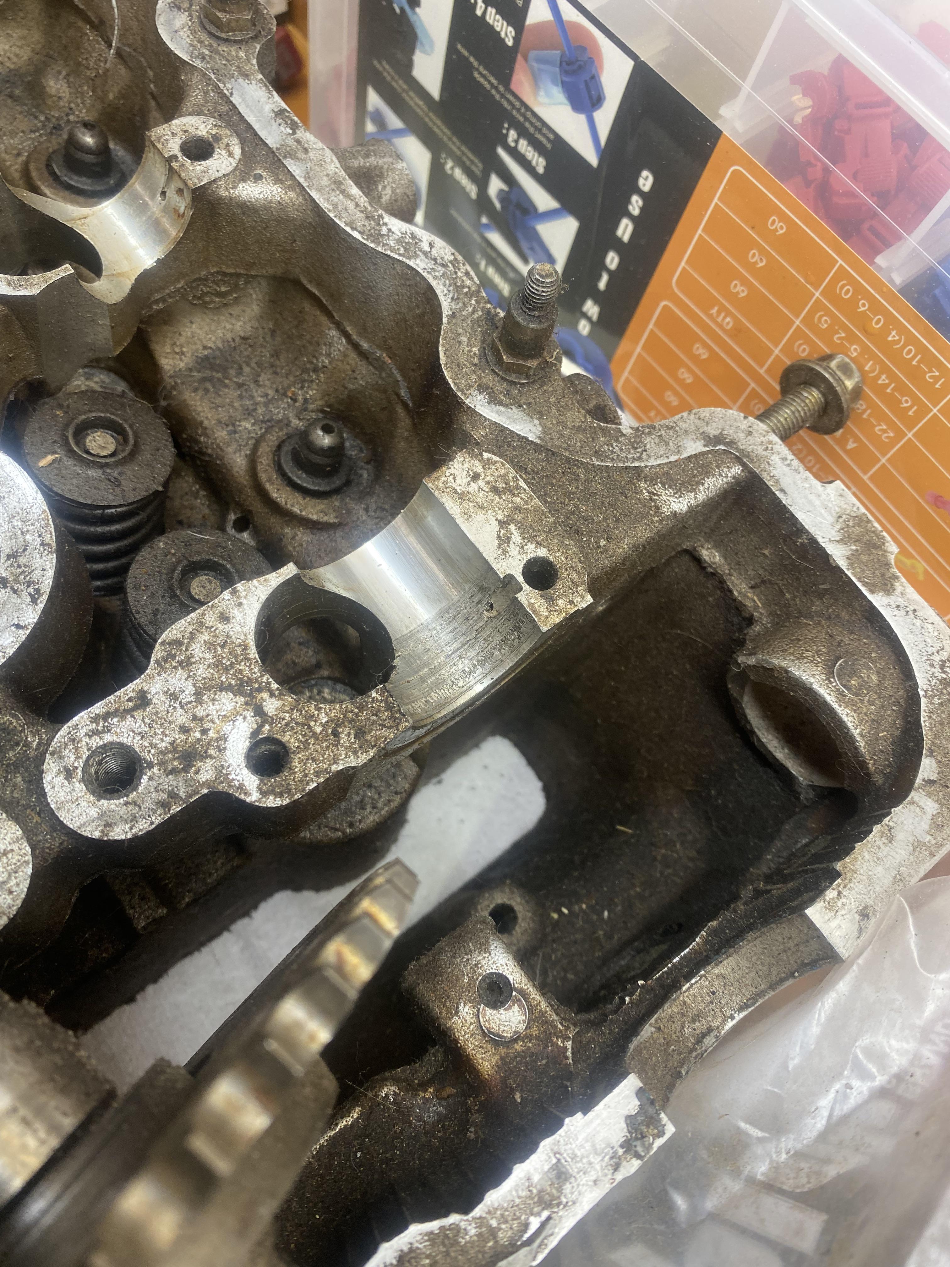 Could this cam journal be possibly repaired? And how? (Ignore how dirty