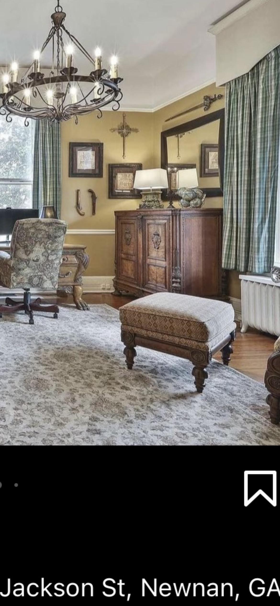 Saw this on Historical Homes for sale Instagram page. What kind of