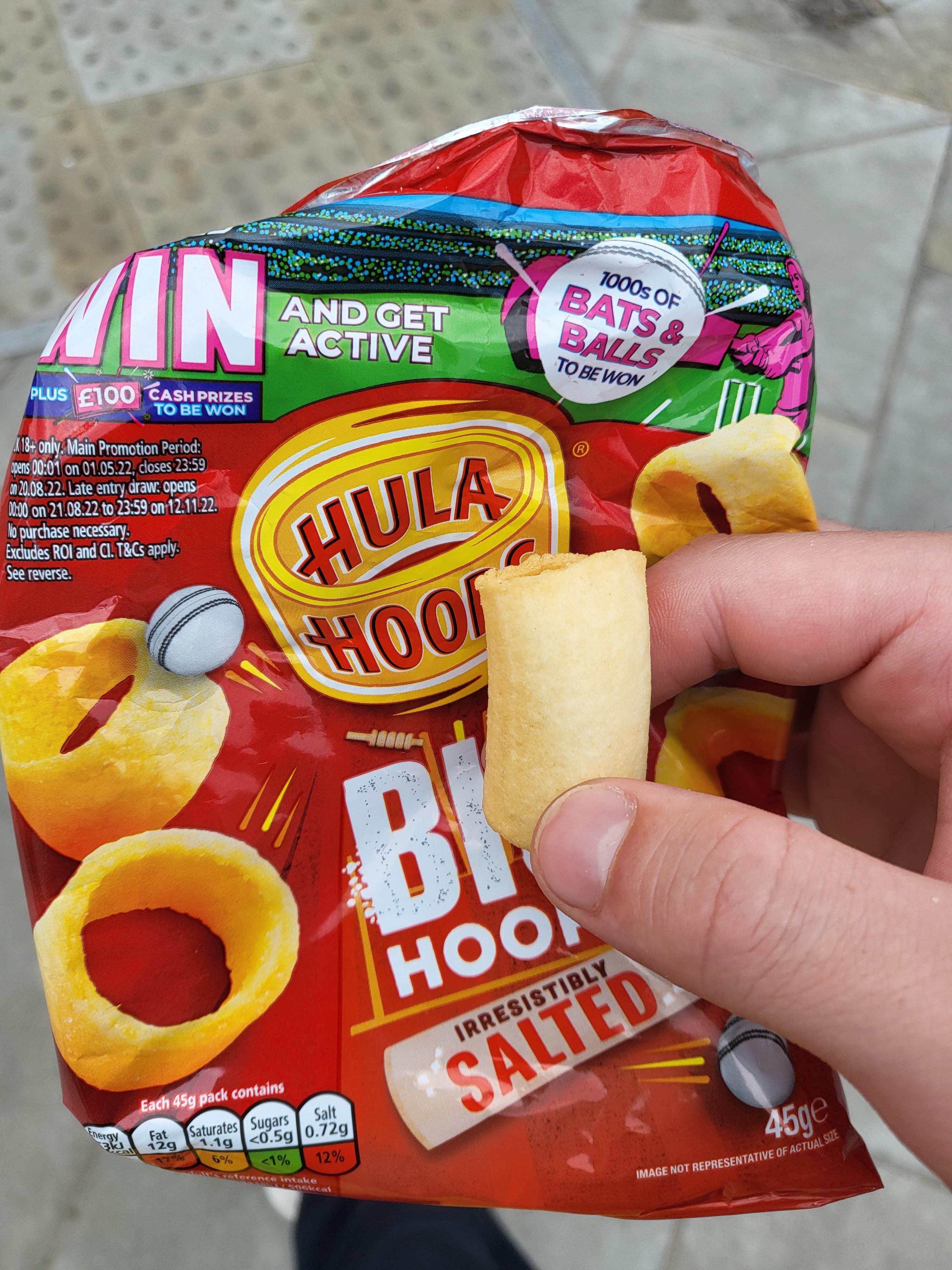 This extra long Hula Hoop I found in my crisps r/mildlyinteresting