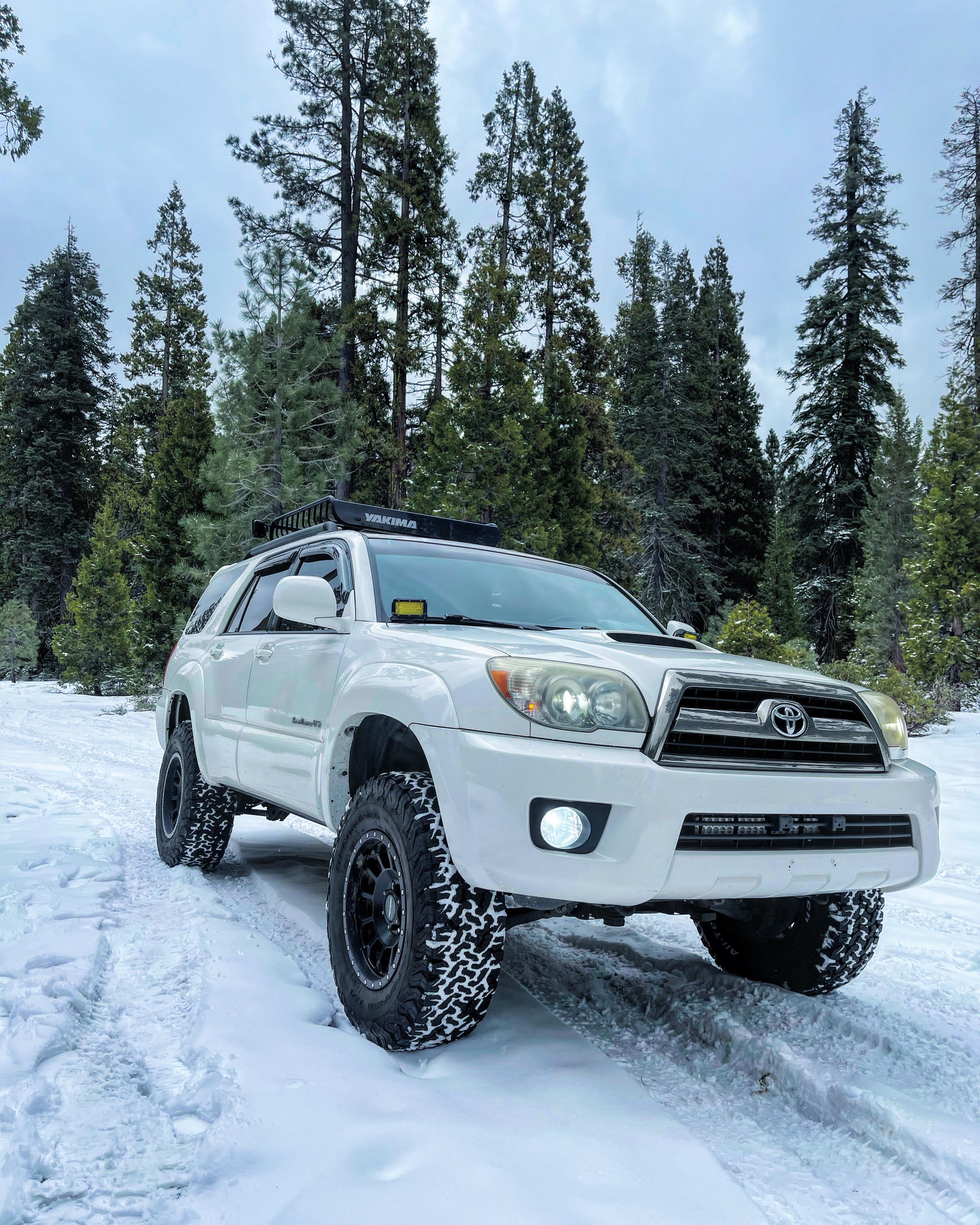 Some snow runner action r/4Runner
