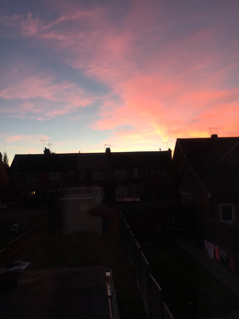 Sunset from the back of my house in Coventry, England [768x1024] r/sunset