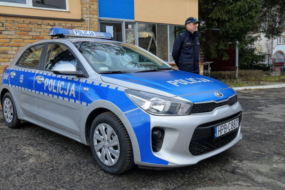 Kia Rio Police Car in Poland r/kia