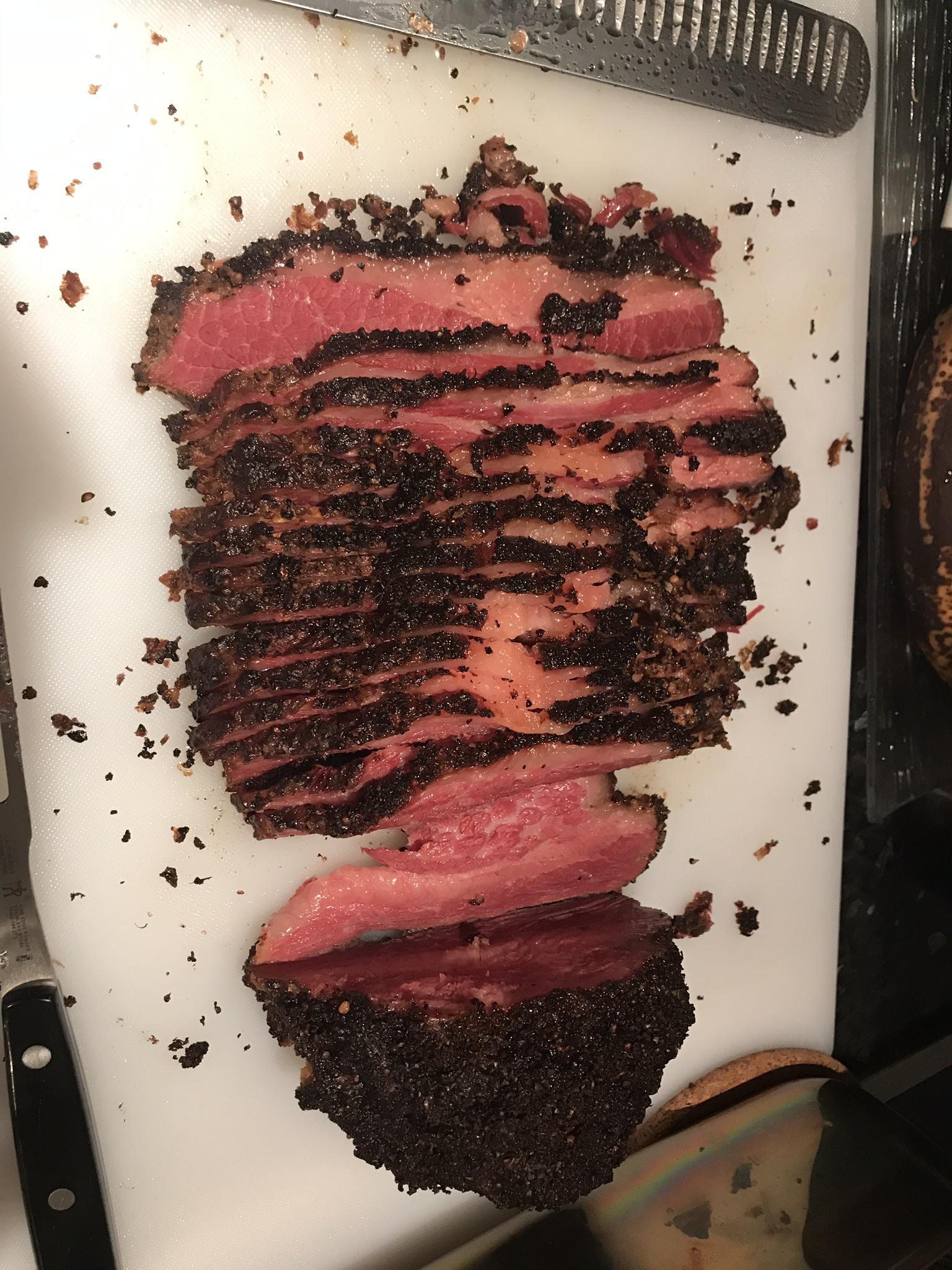 [Homemade] Montreal smoked meat (pastrami) r/food