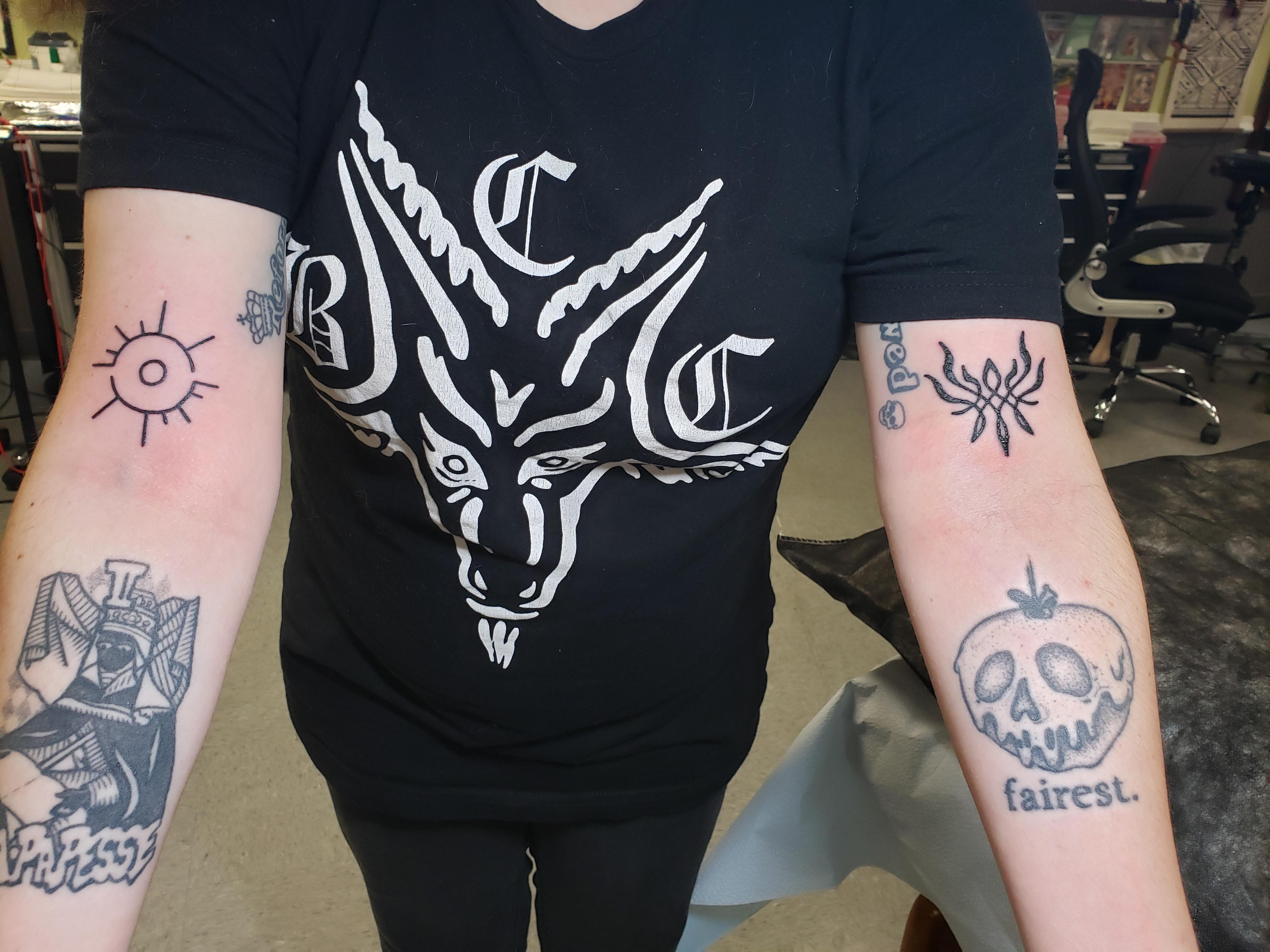 Edelgard and Hilda are my waifus. r/fireemblem