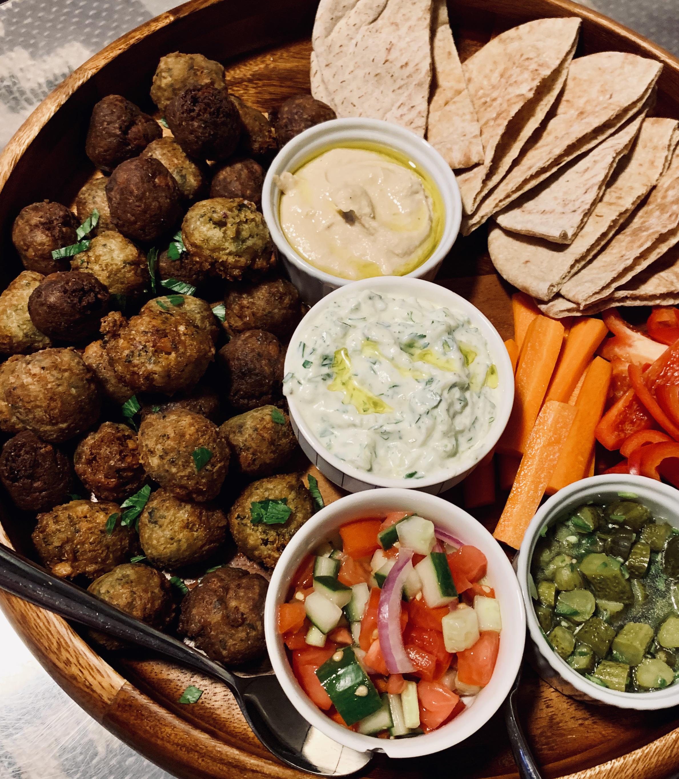 [Homemade] Falafel Platter! r/food