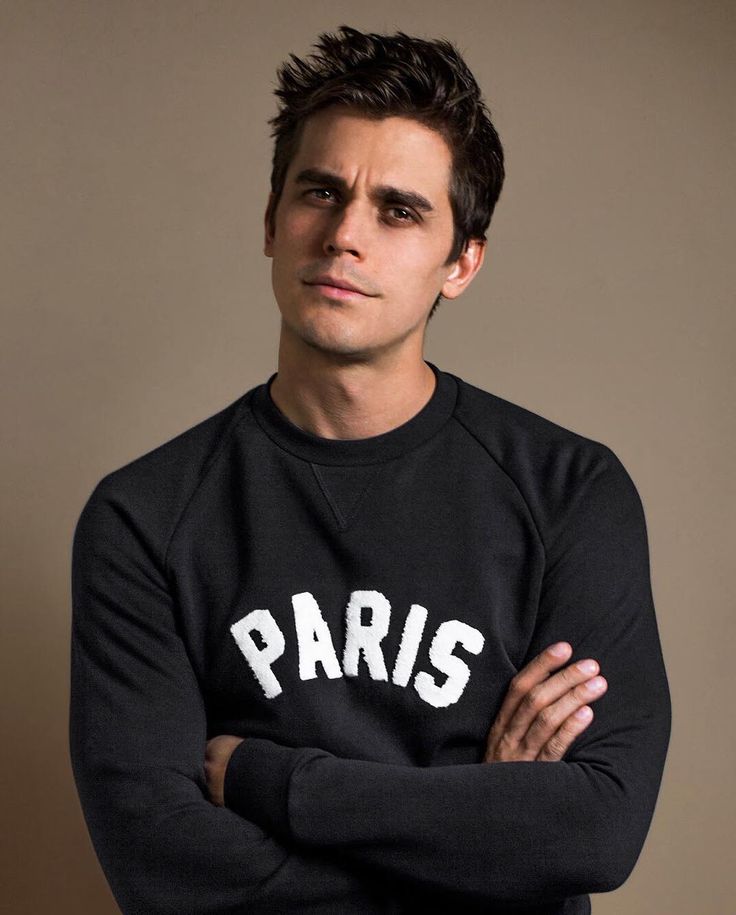 Lets take a moment to celebrate Queer Eye's Antoni Porowski, who