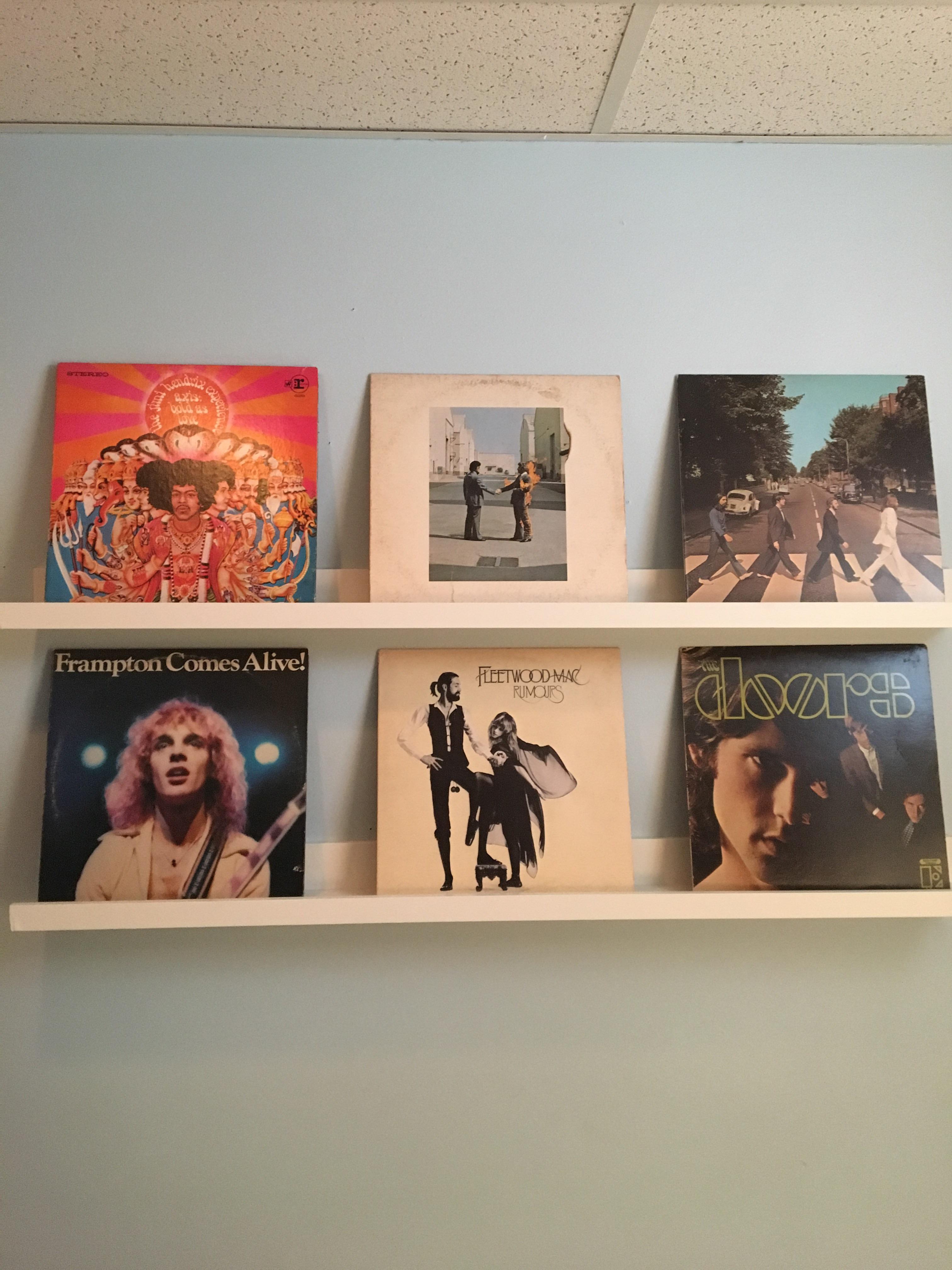I love the Ikea picture ledges! 20 to display 6 records. r/vinyl