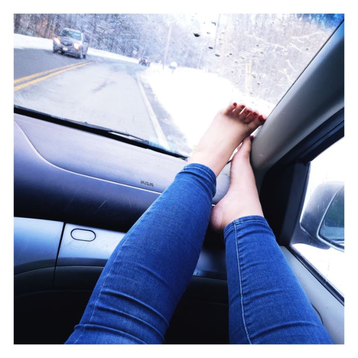 Hope you won't mind my feet on the dash 😋 r/VerifiedFeet