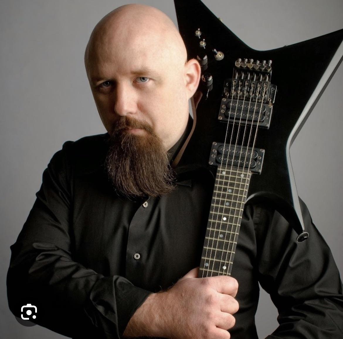 How does the douchiest of all douches escape the jerk? r/guitarcirclejerk