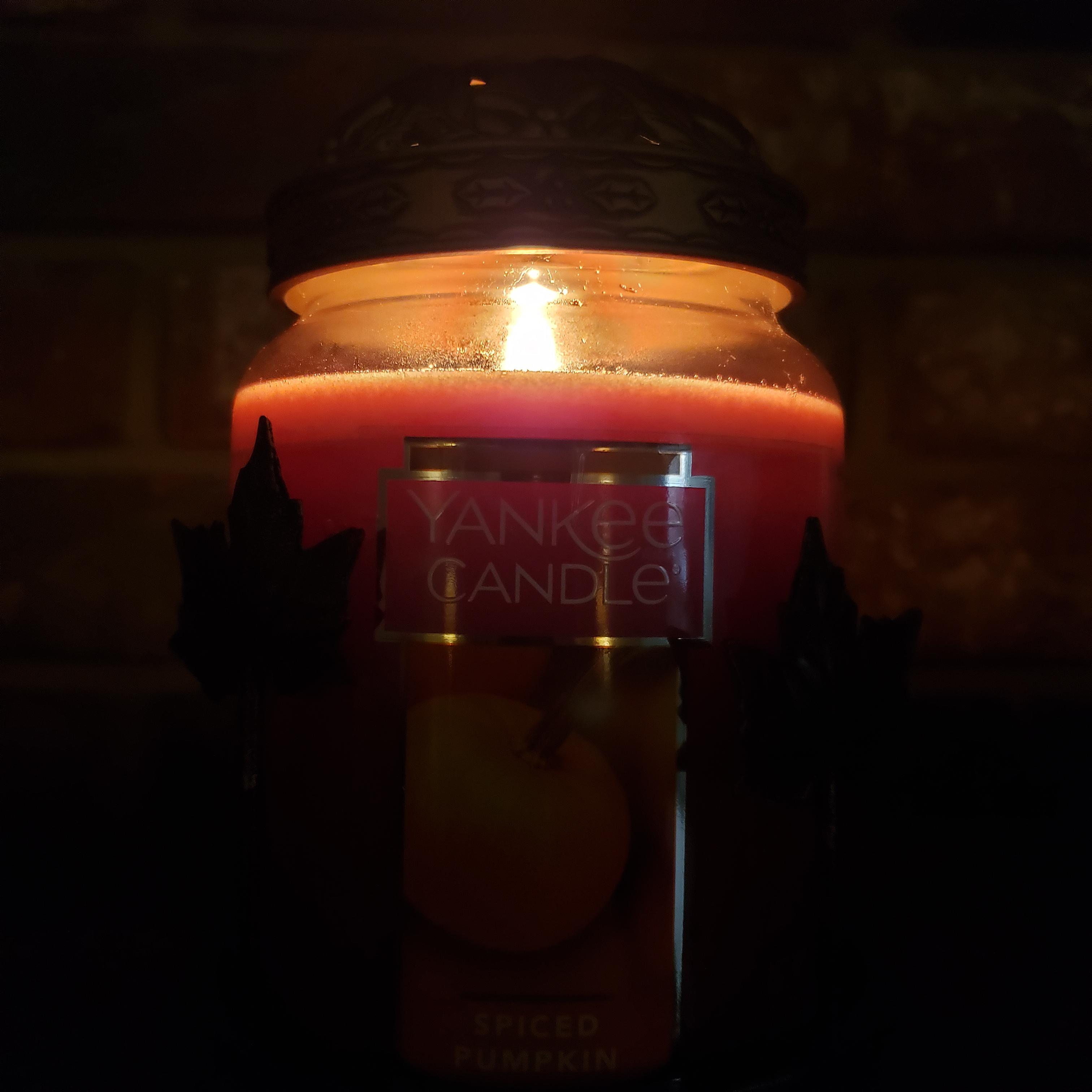 Yankee Candle Spiced Pumpkin r/Candles