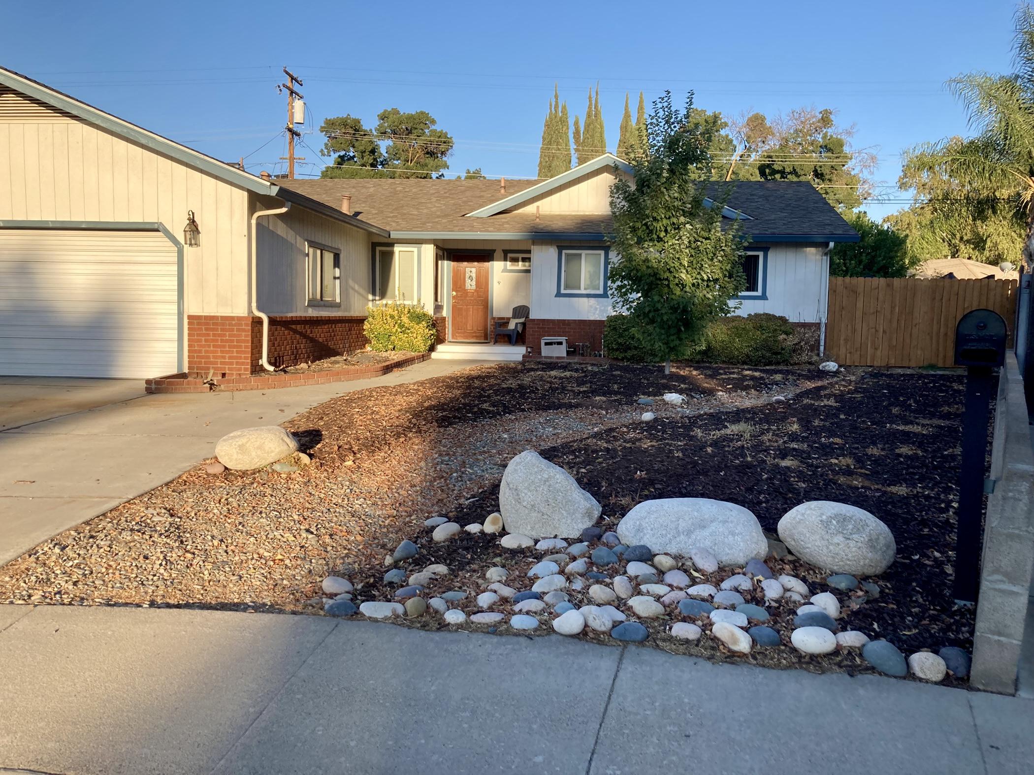 Zone 9b, long front yard any ideas on drought friendly curb appeal? r/landscaping