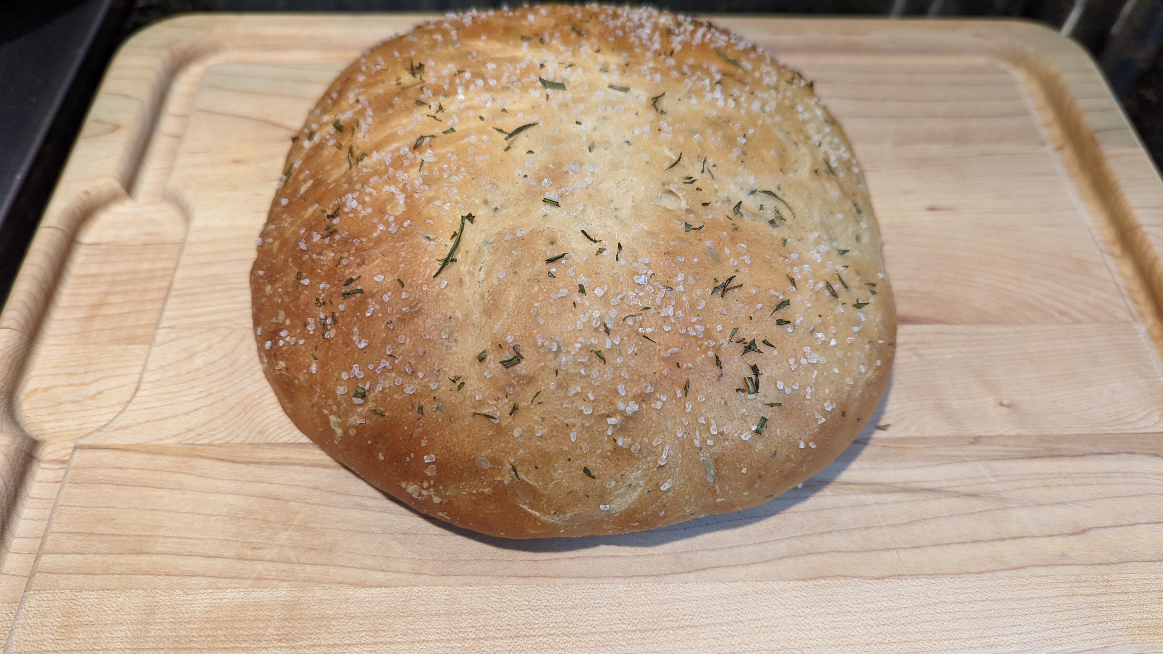 Rosemary and Roasted Garlic Loaf r/Breadit