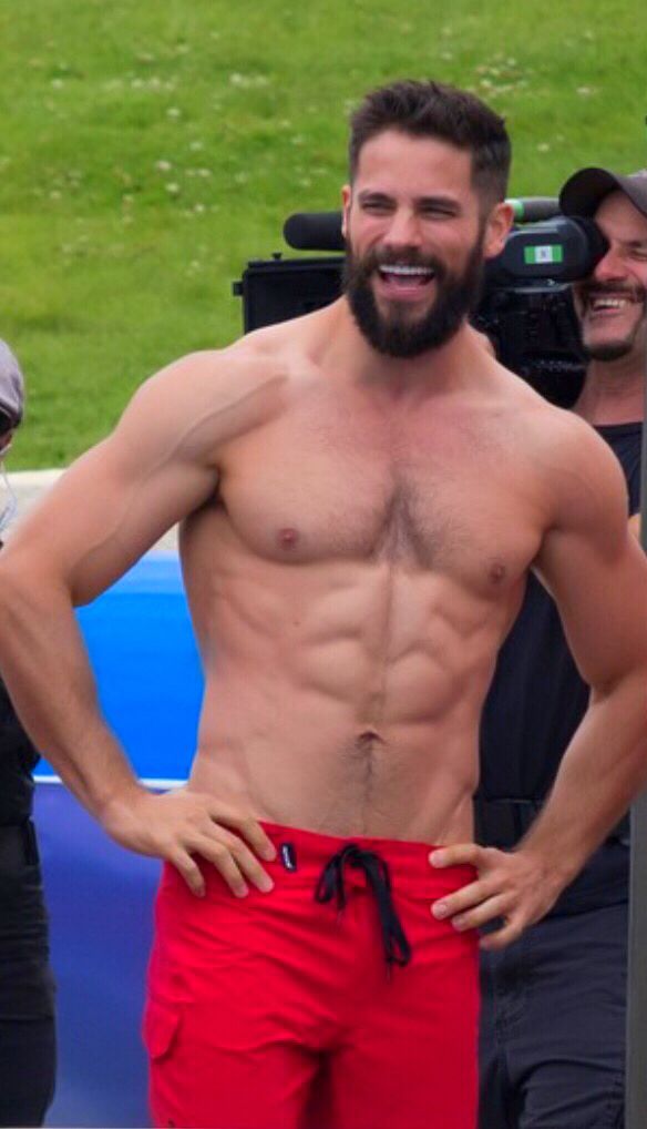 Brant Daugherty : LadyBoners