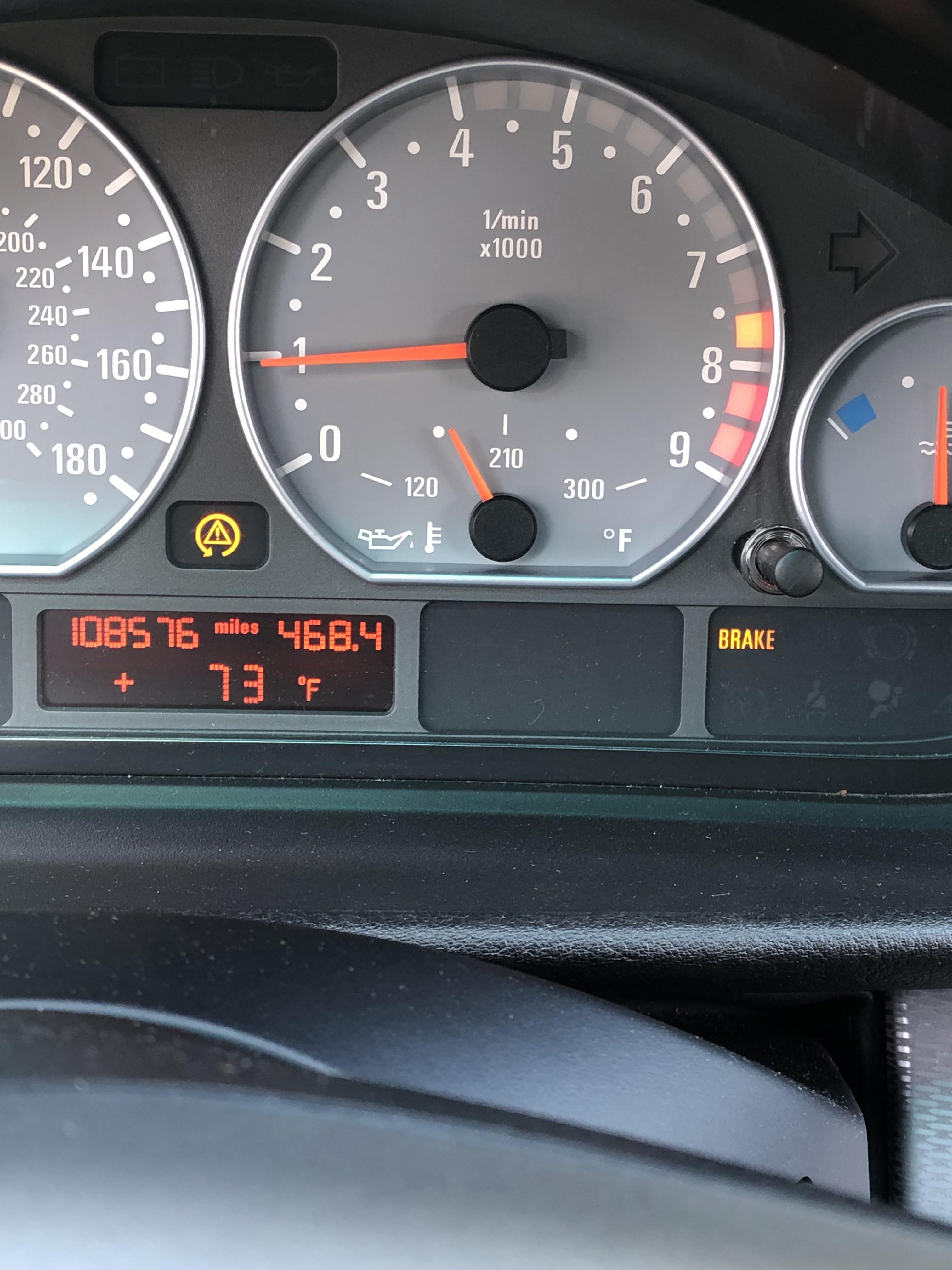 Anyone know what this error represents? Yellow brake light and traction