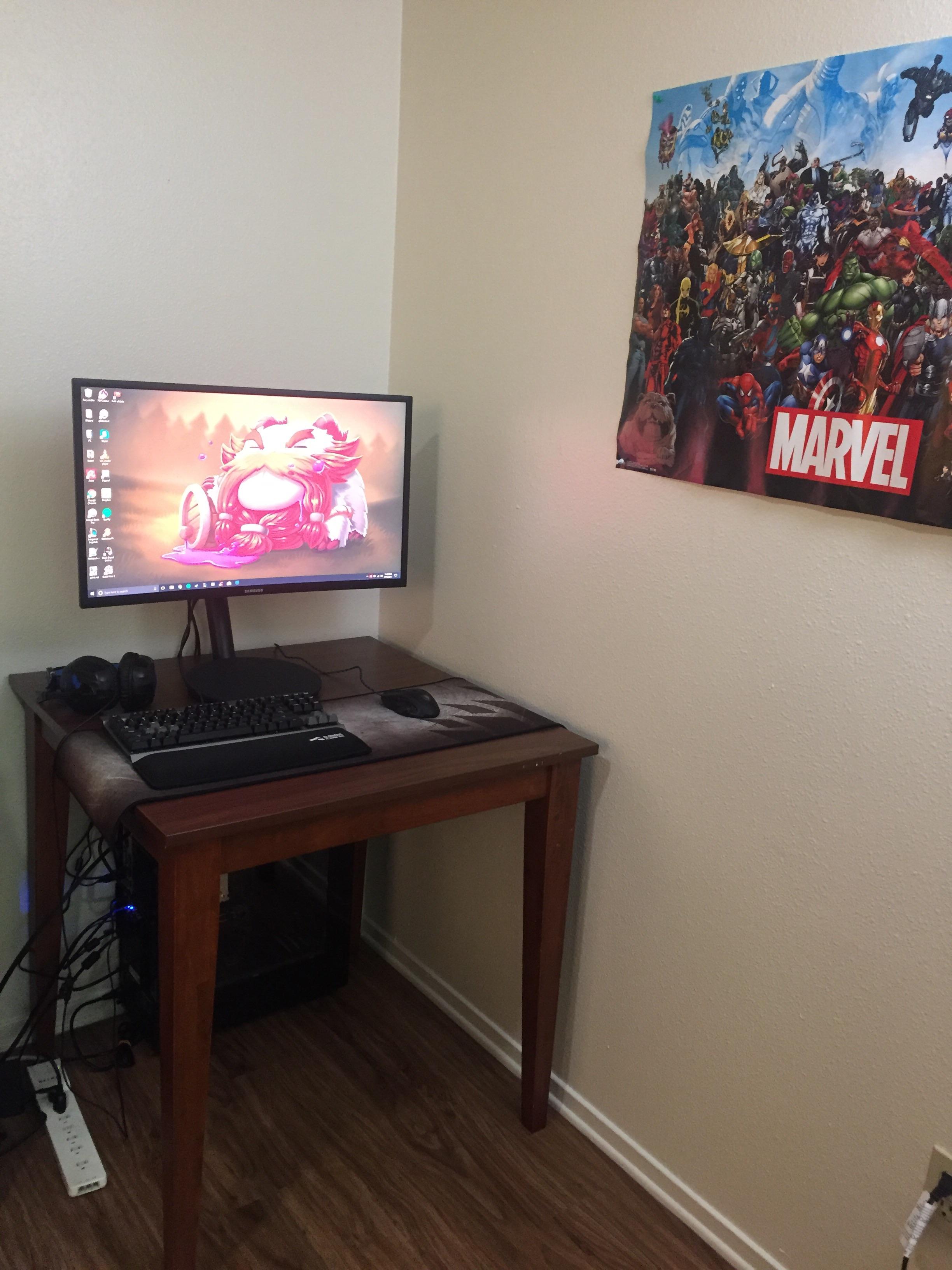 My gaming nook and my first pc build! battlestations