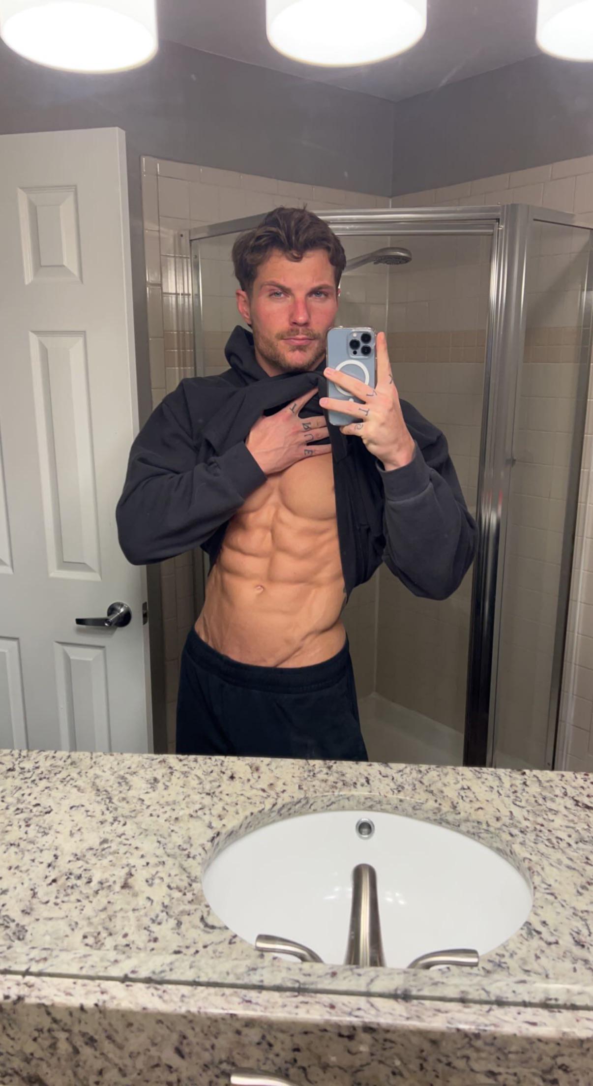 overview for CurvedKing