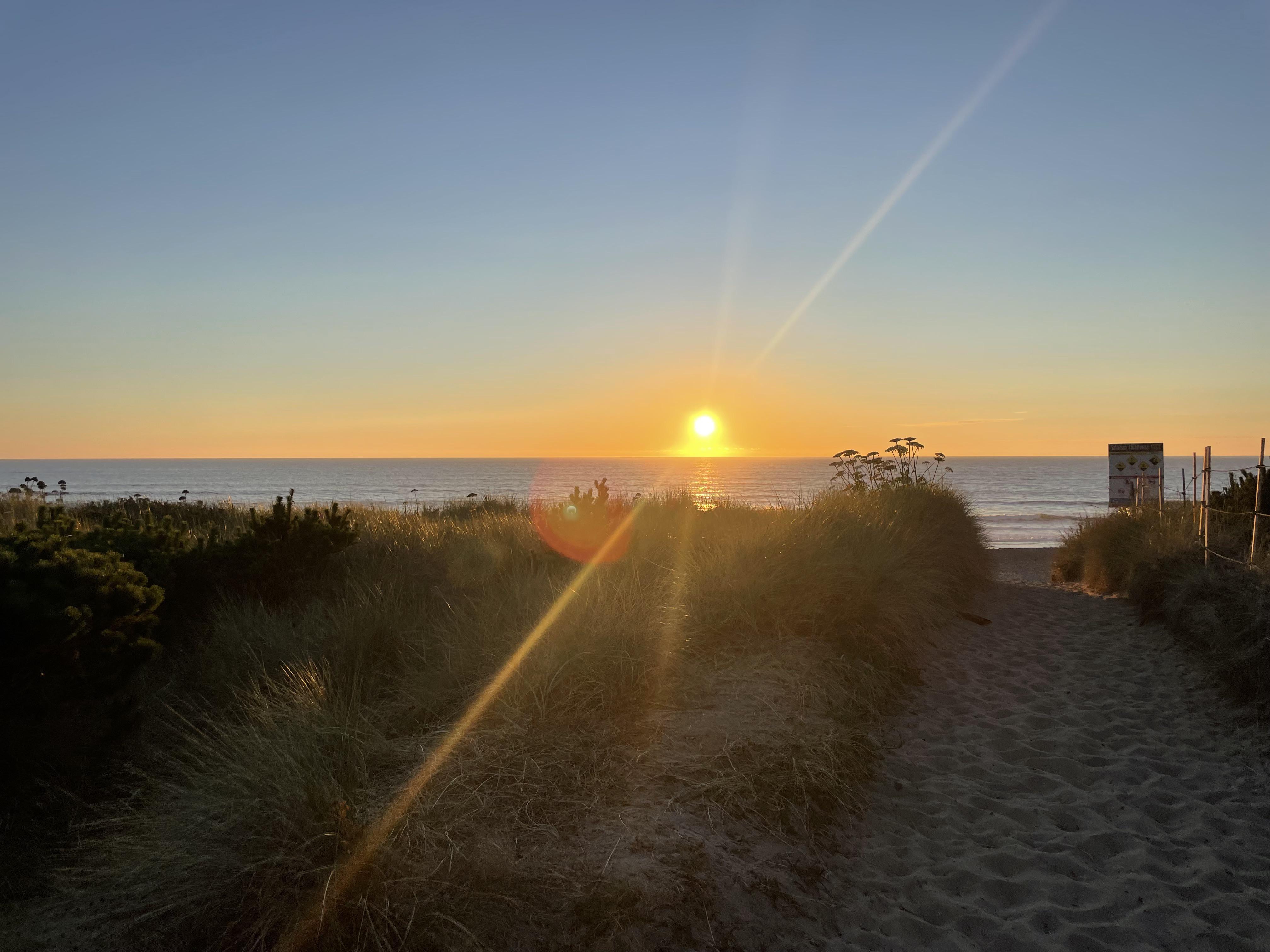 Oregon coast shortterm rental fight enters new chapter with state land