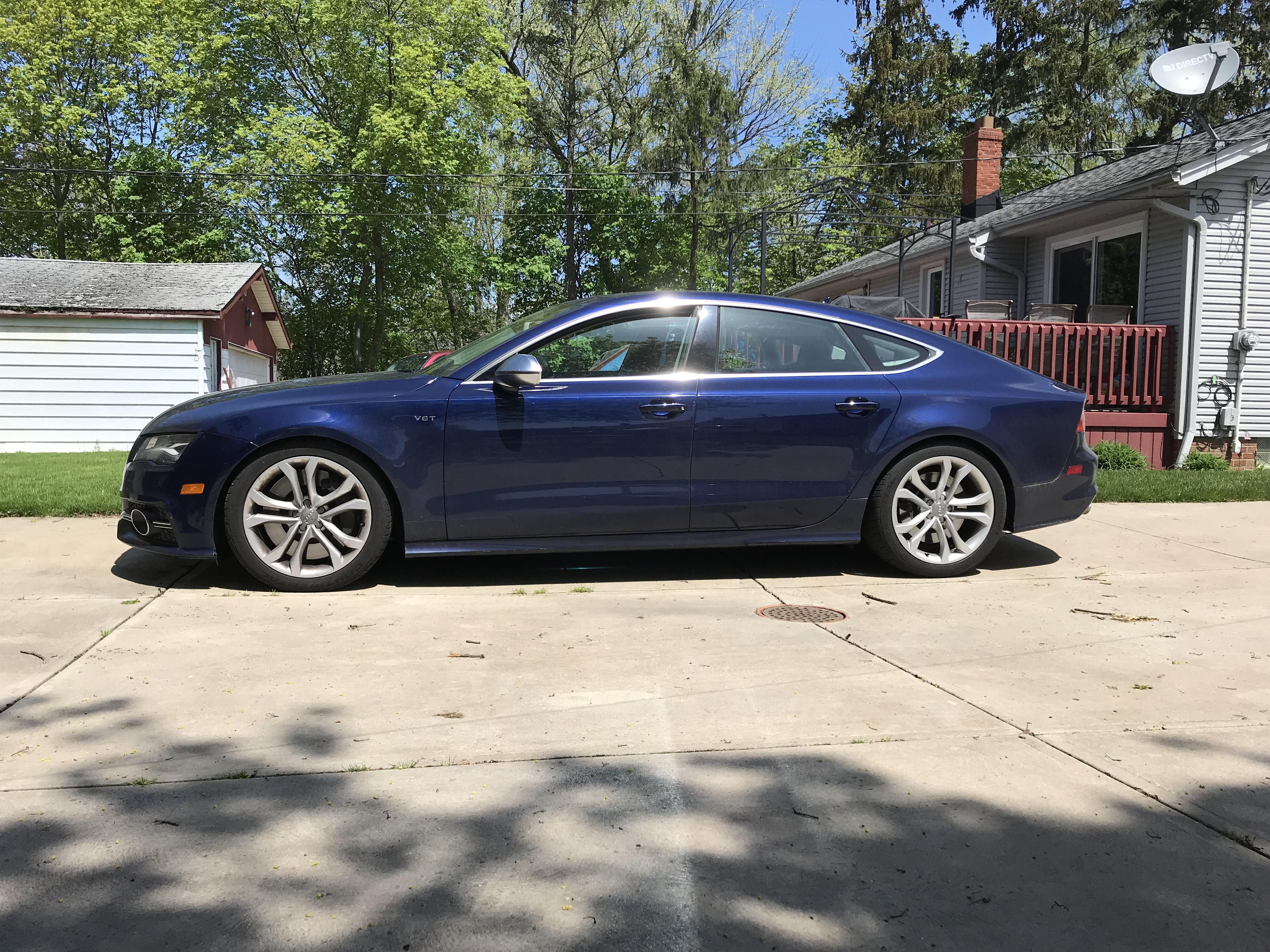 S7 Lowered 40mm with Lowering Links r/Audi