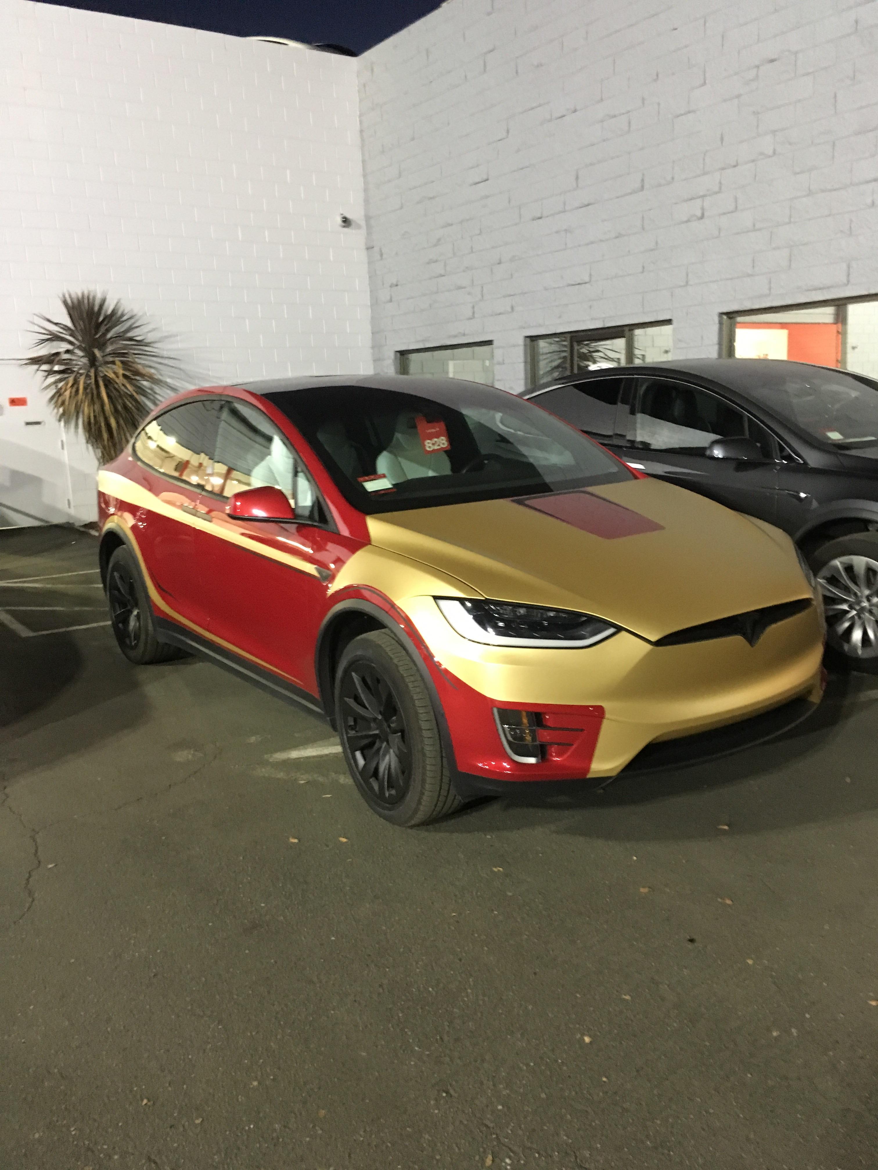 Ironman Model X in the tesla dealer r/ShittyCarMod
