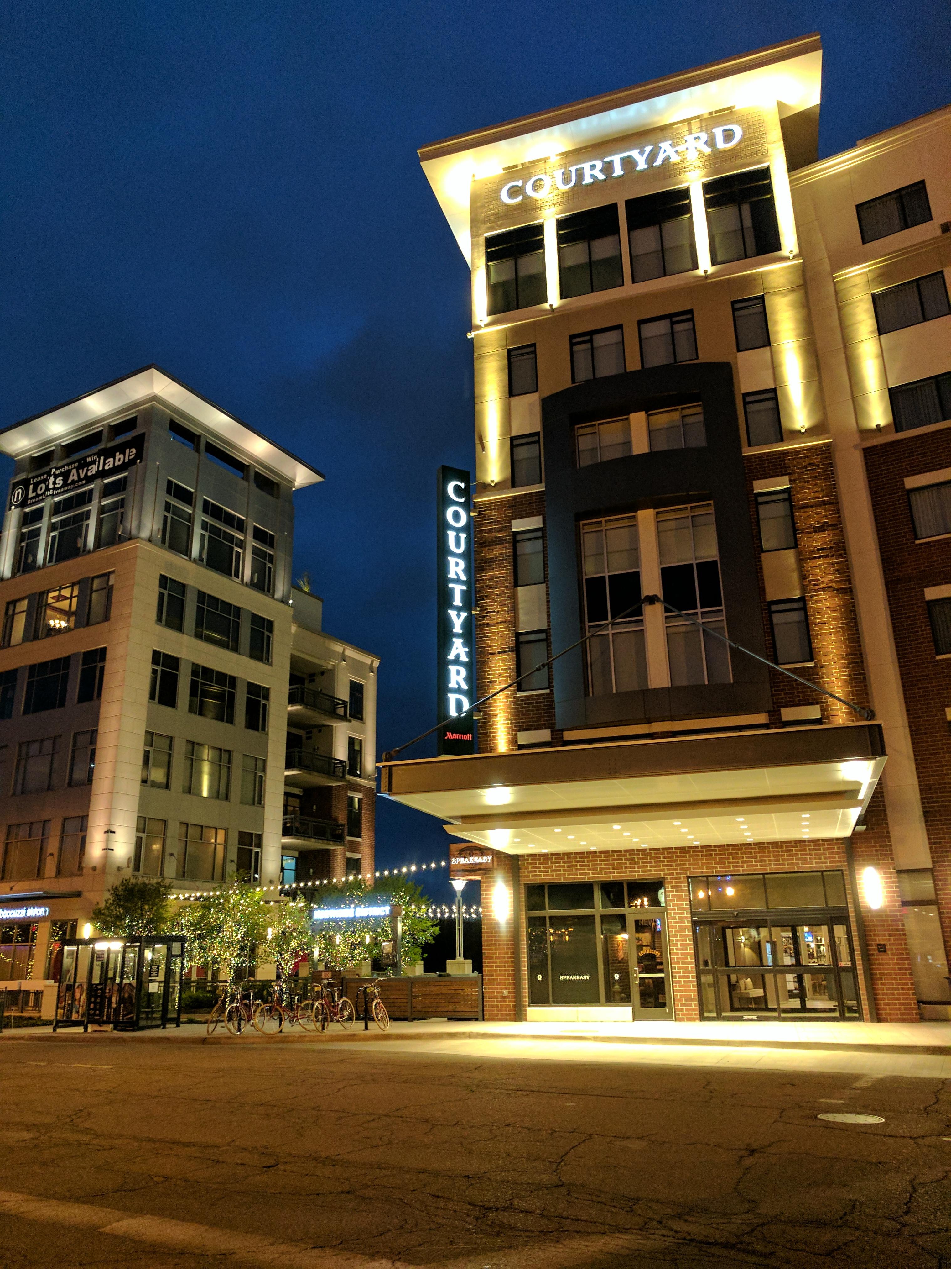 Northside District looking stunning tonight! r/akron